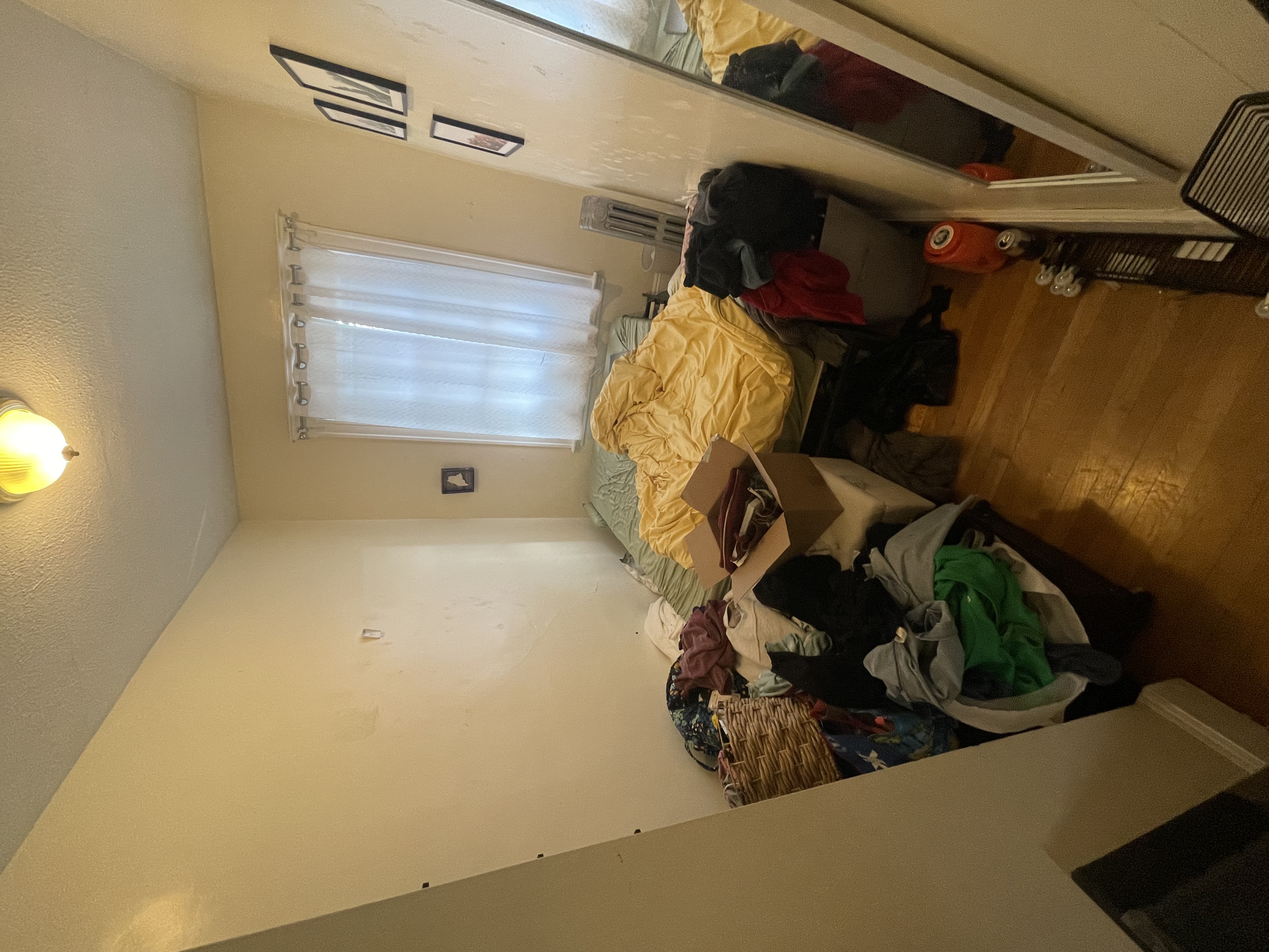 3 bed, 1 bath apartment for rent at 1363 Commonwealth Ave Unit 5, Allston — photo 4 of 7