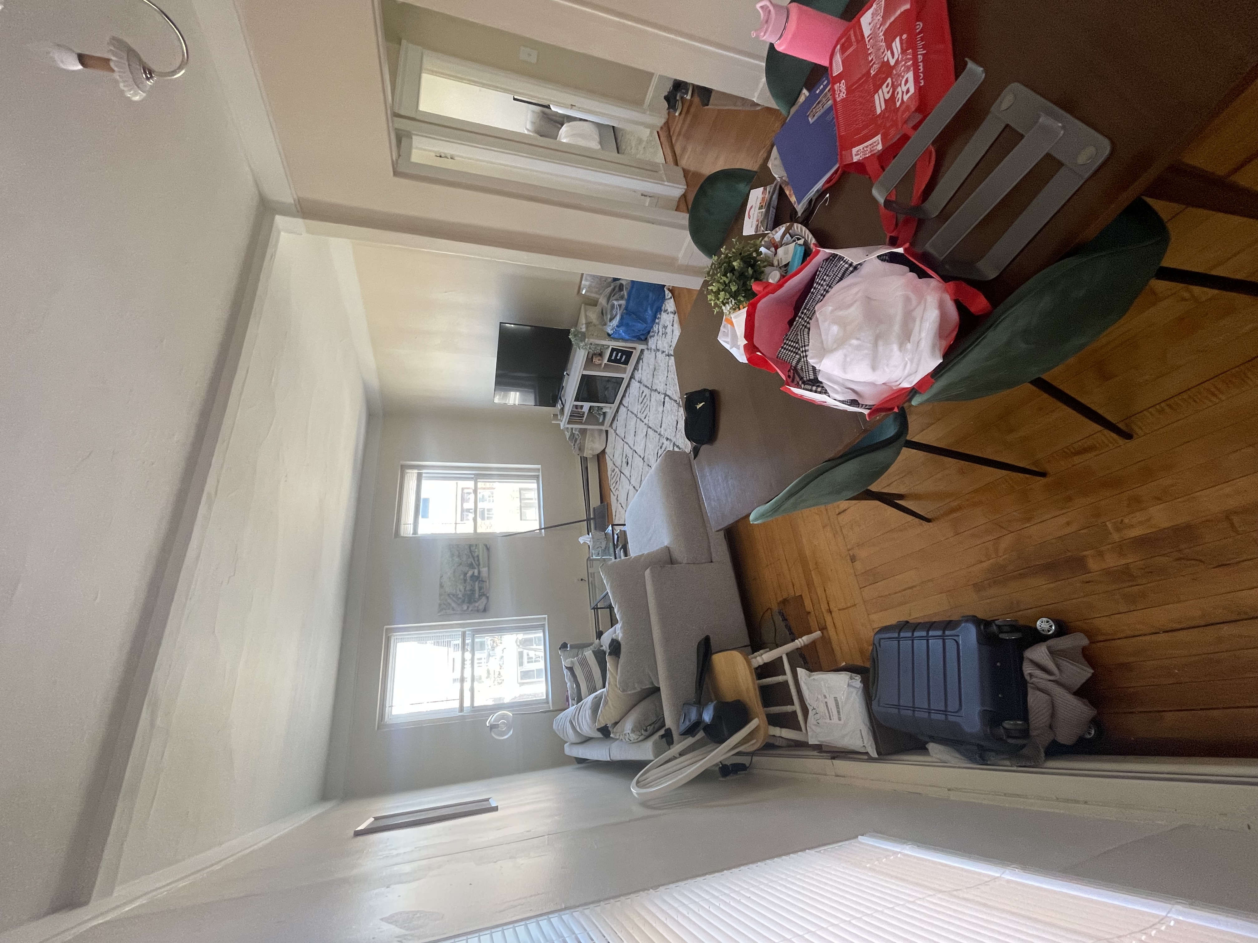 2 bed, 1 bath apartment for rent at 322 Summit Ave Unit 3, Brighton — photo 5 of 10