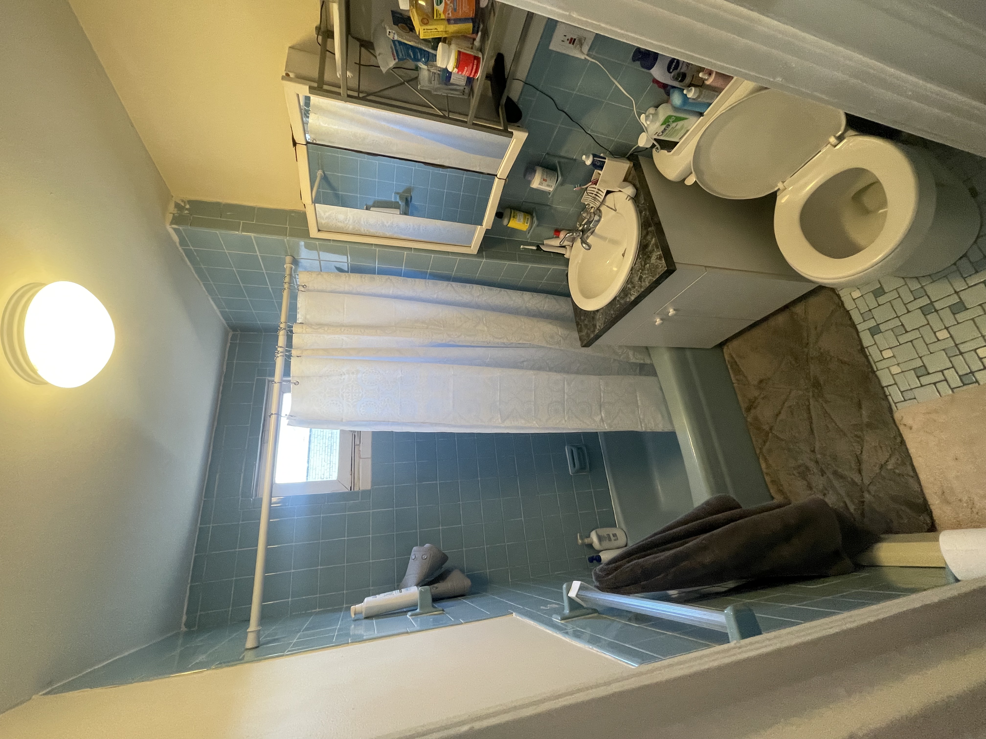 2 bed, 1 bath apartment for rent at 322 Summit Ave Unit 3, Brighton — photo 9 of 10