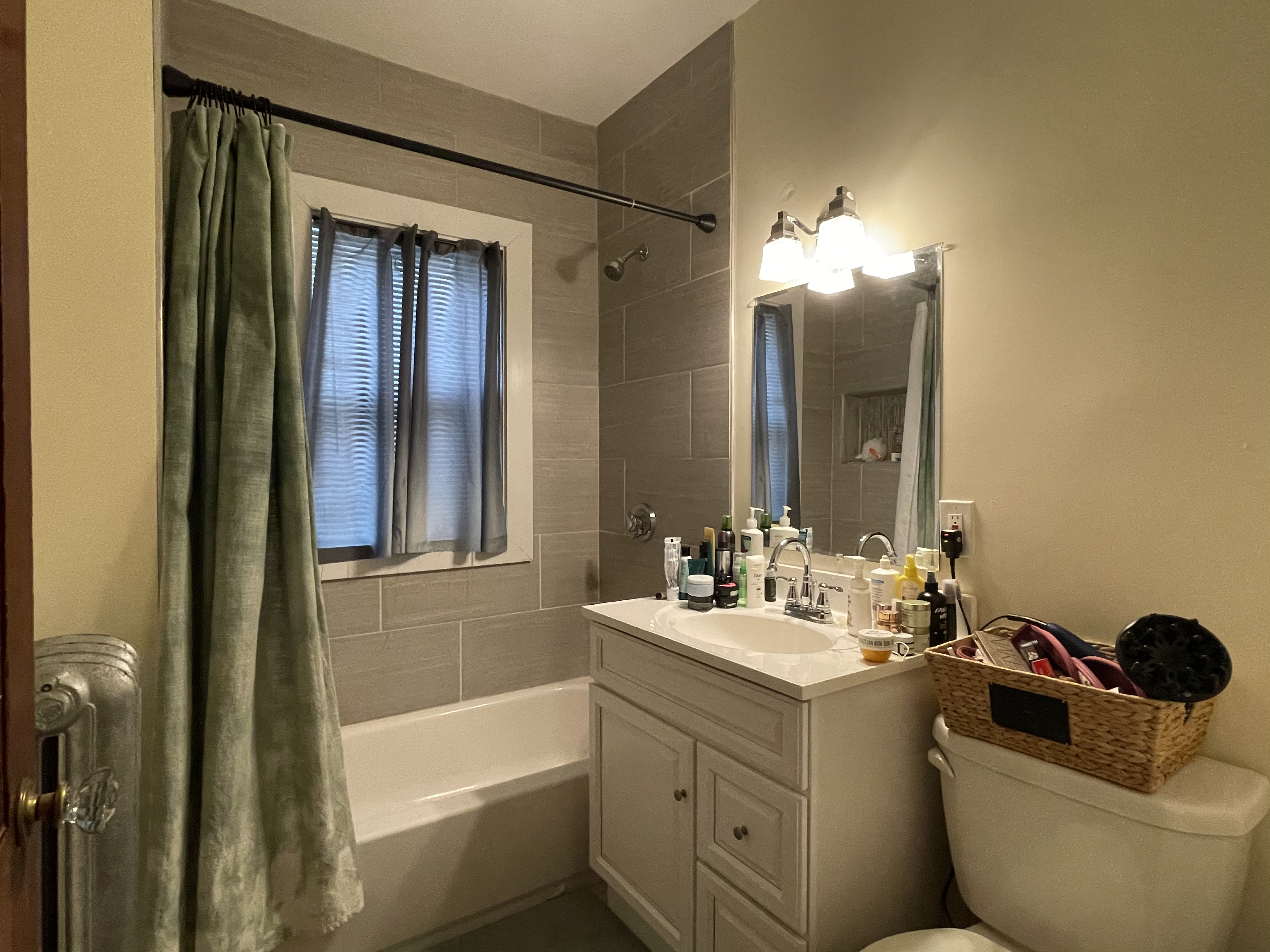 2 bed, 1 bath apartment for rent at 53 Sanford St Unit 1, Mattapan — photo 9 of 17