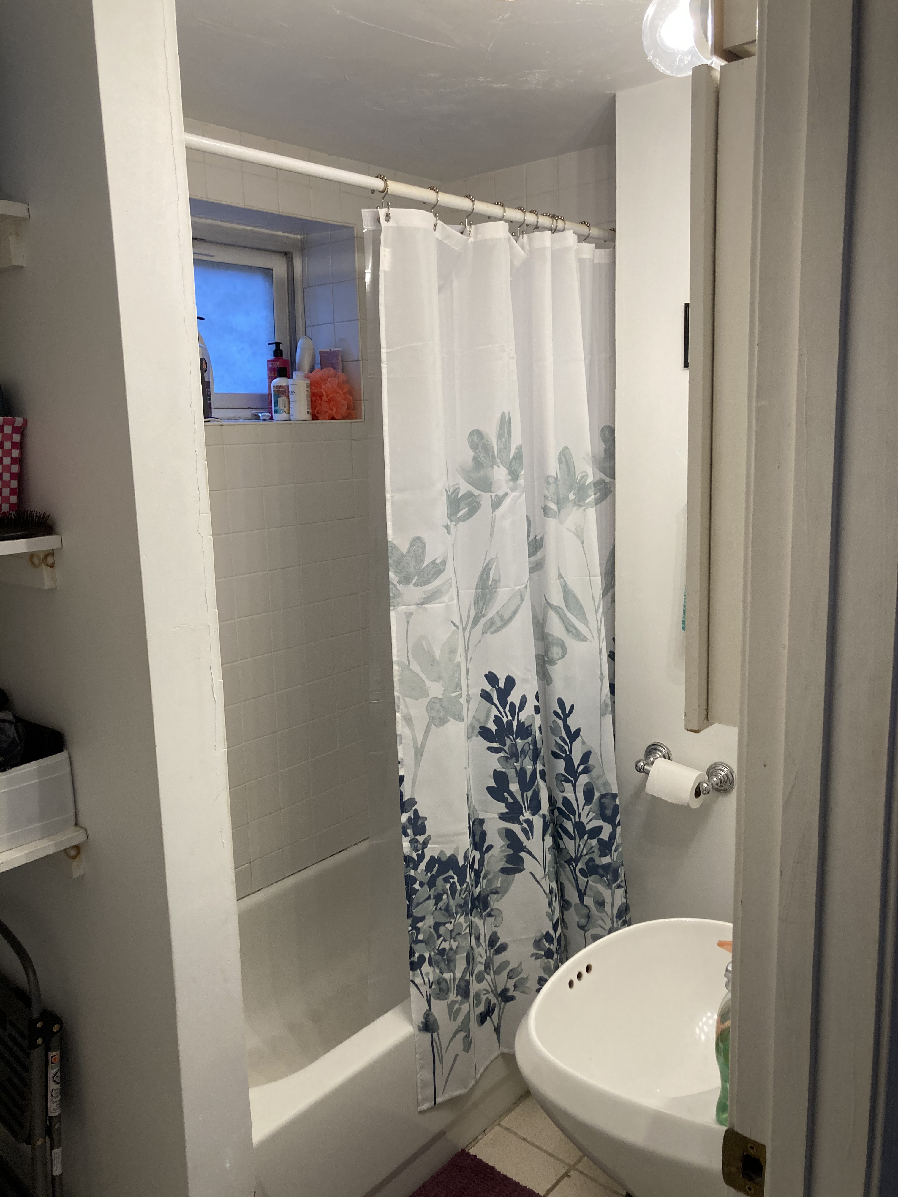 2 bed, 1 bath apartment for rent at 15 Irving St Unit 4, Beacon Hill — photo 8 of 9