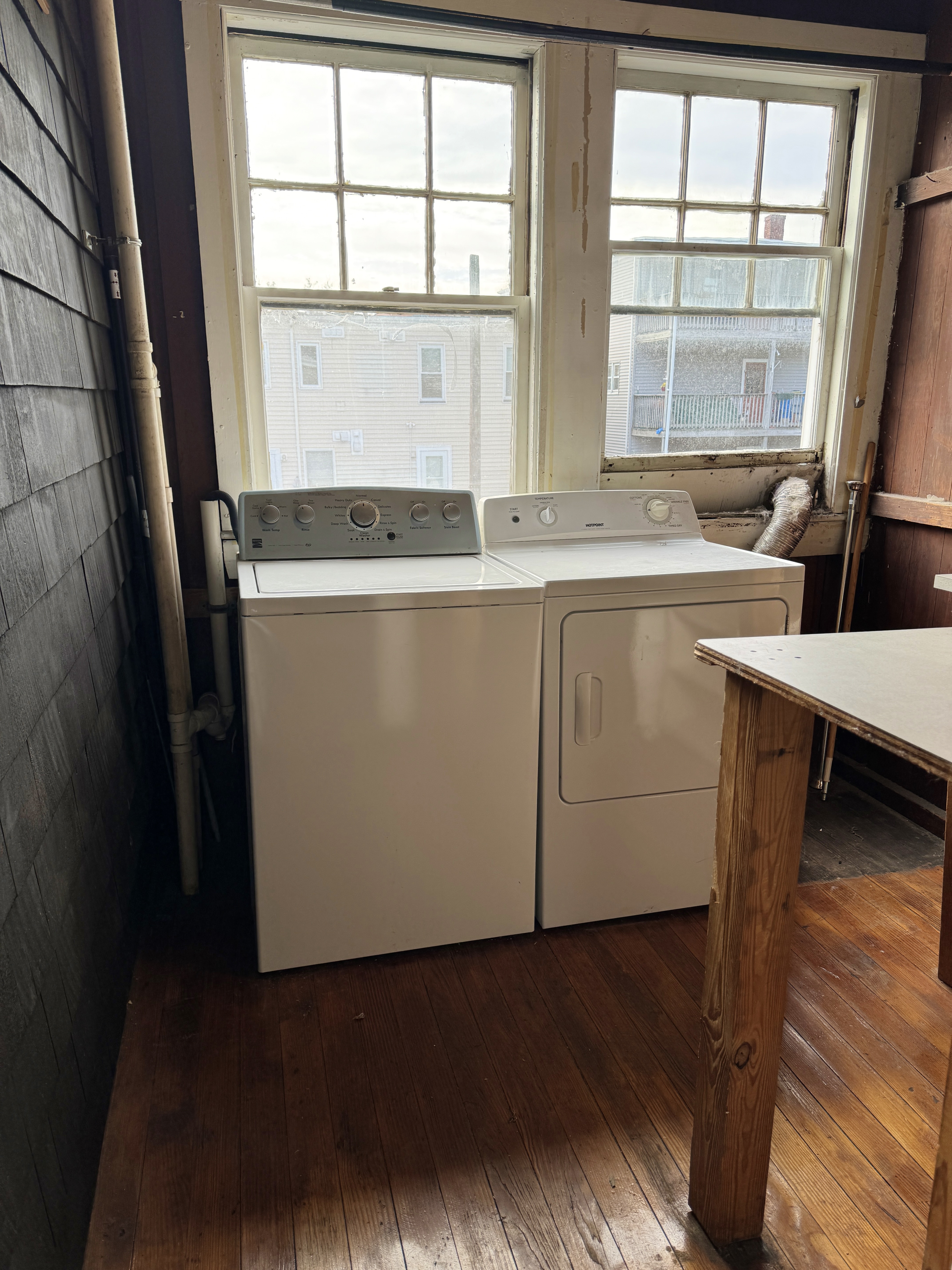 2 bed, 1 bath apartment for rent at 27 Stearns St Unit 2, Malden — photo 10 of 11