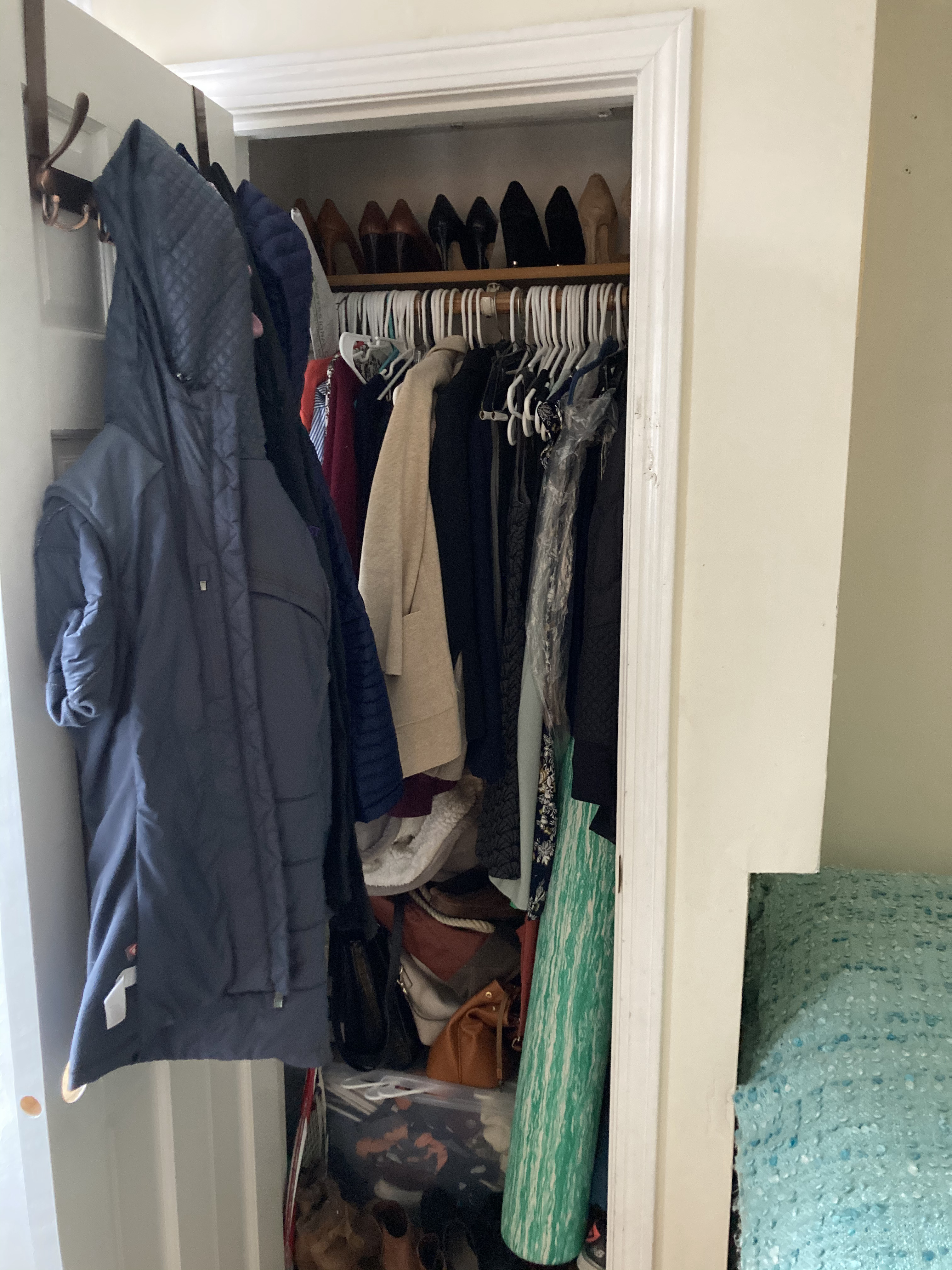 2 bed, 1 bath apartment for rent at 15 Irving St Unit 4, Beacon Hill — photo 3 of 9