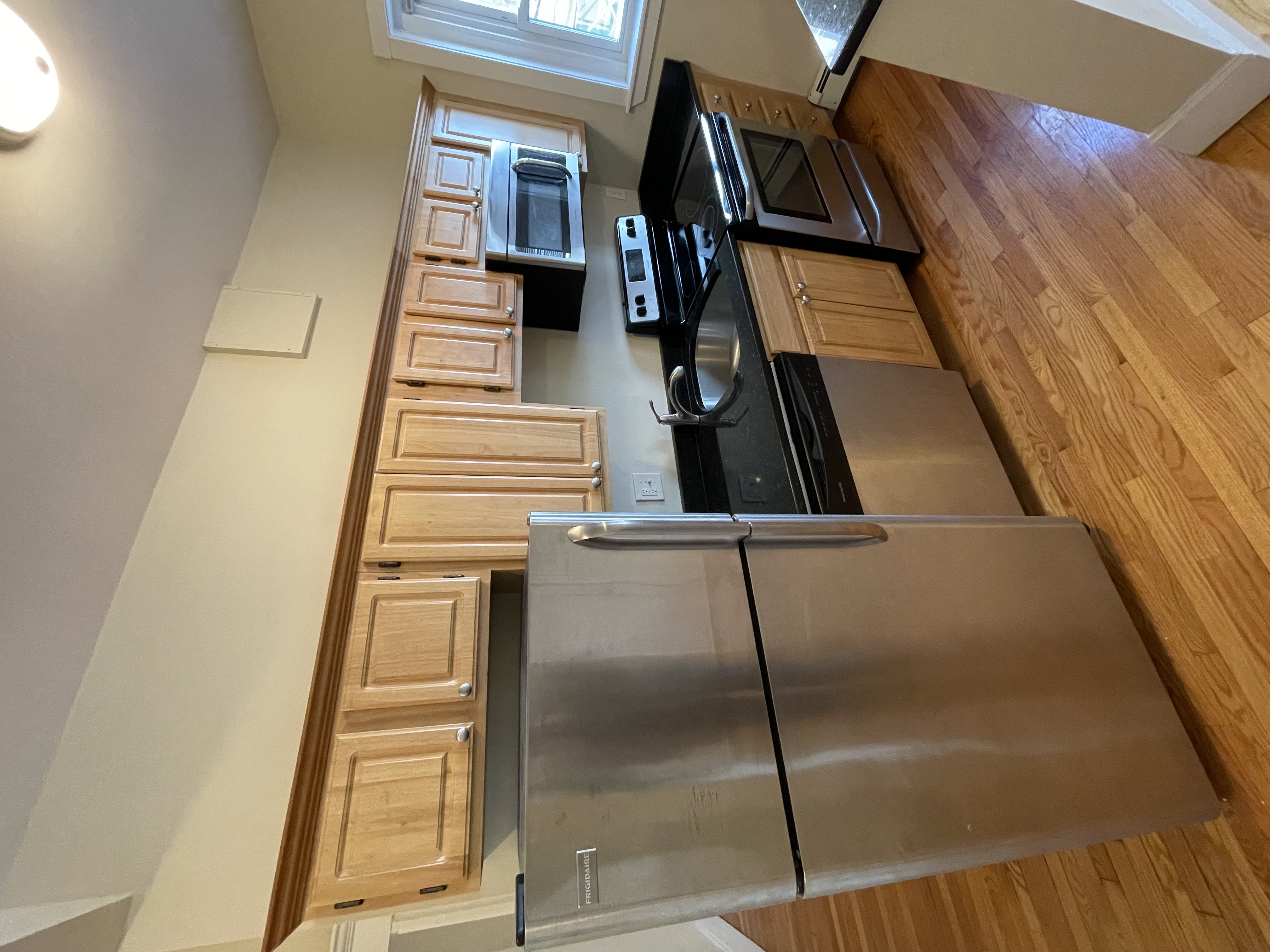 1 bed, 1 bath apartment for rent at 1325 Commonwealth Ave Unit 5, Allston — photo 3 of 8
