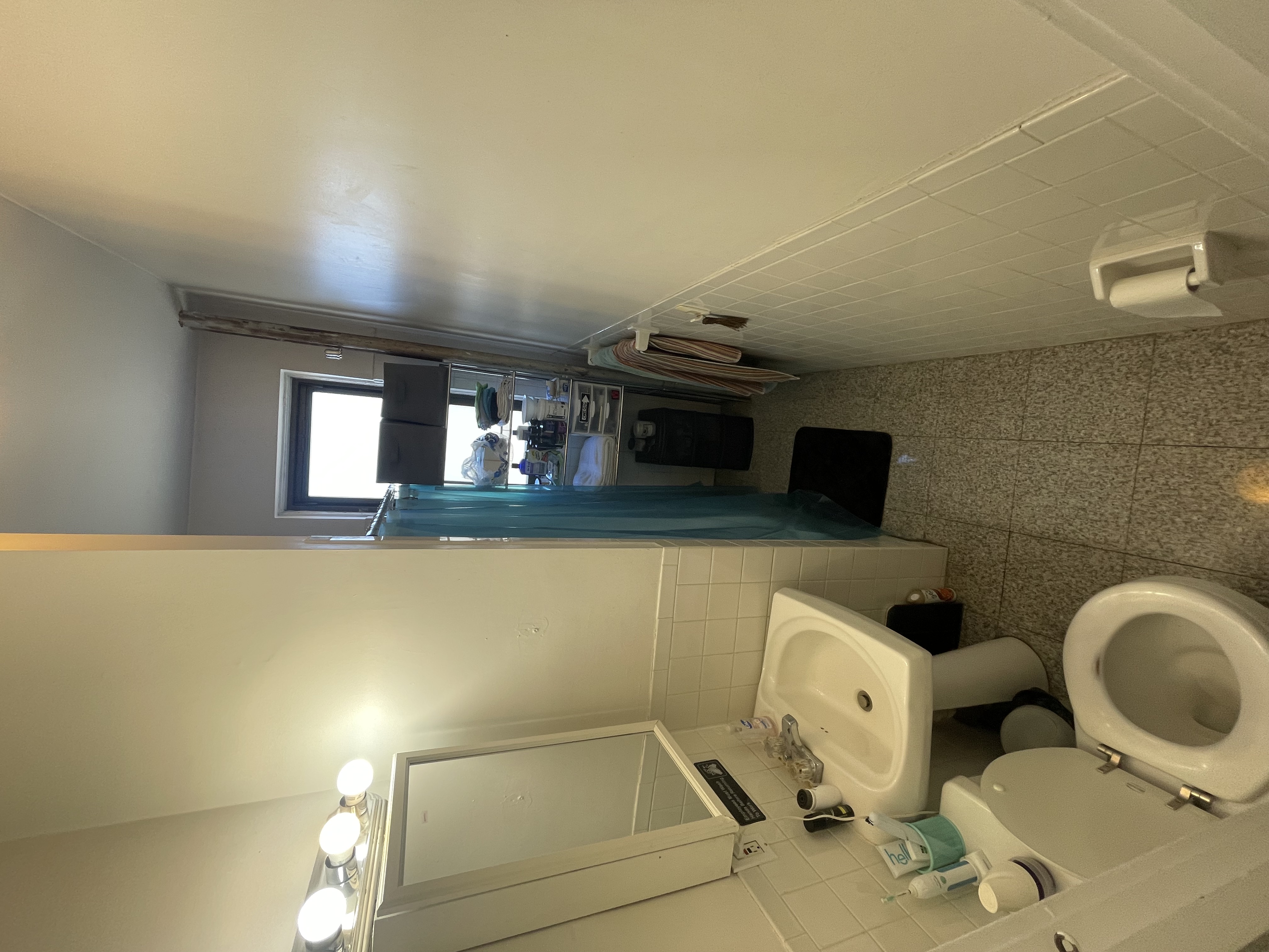 Studio bed, 1 bath apartment for rent at 31 Saint Lukes Rd Unit 17, Allston — photo 5 of 6
