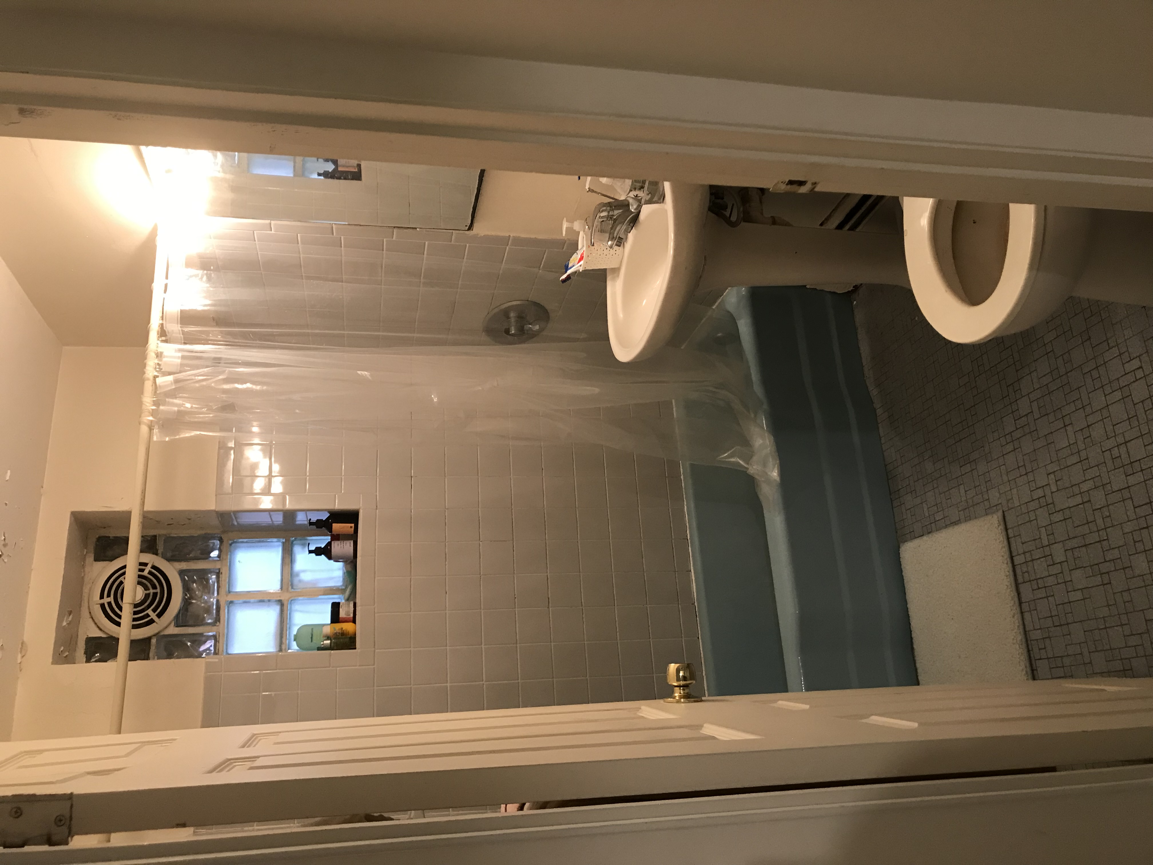 1 bed, 1 bath apartment for rent at 11 Englewood Ave Unit 3, Brookline Hills — photo 7 of 7