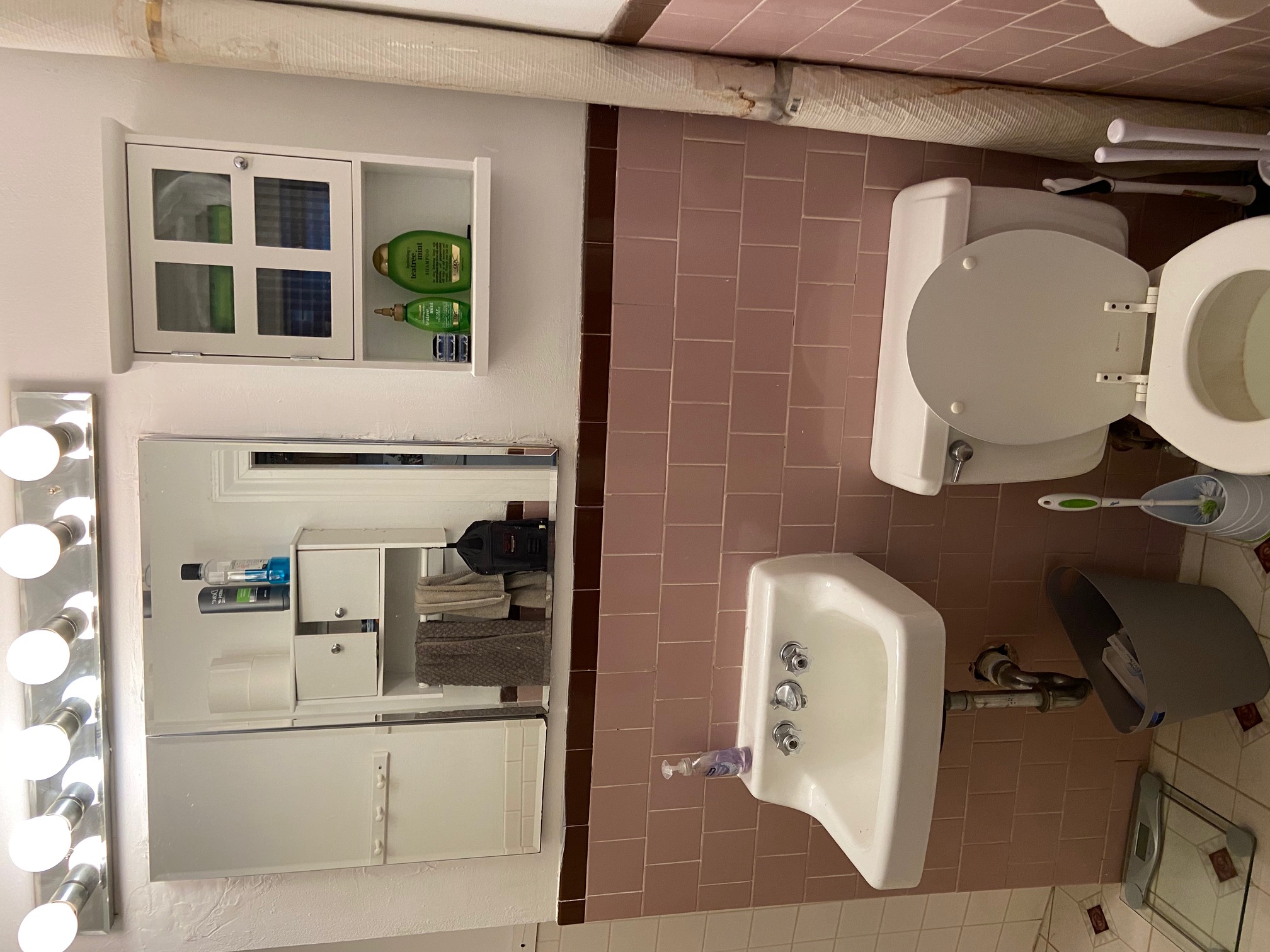 2 bed, 1 bath apartment for rent at 23 Irving St Unit 8, Beacon Hill — photo 6 of 8