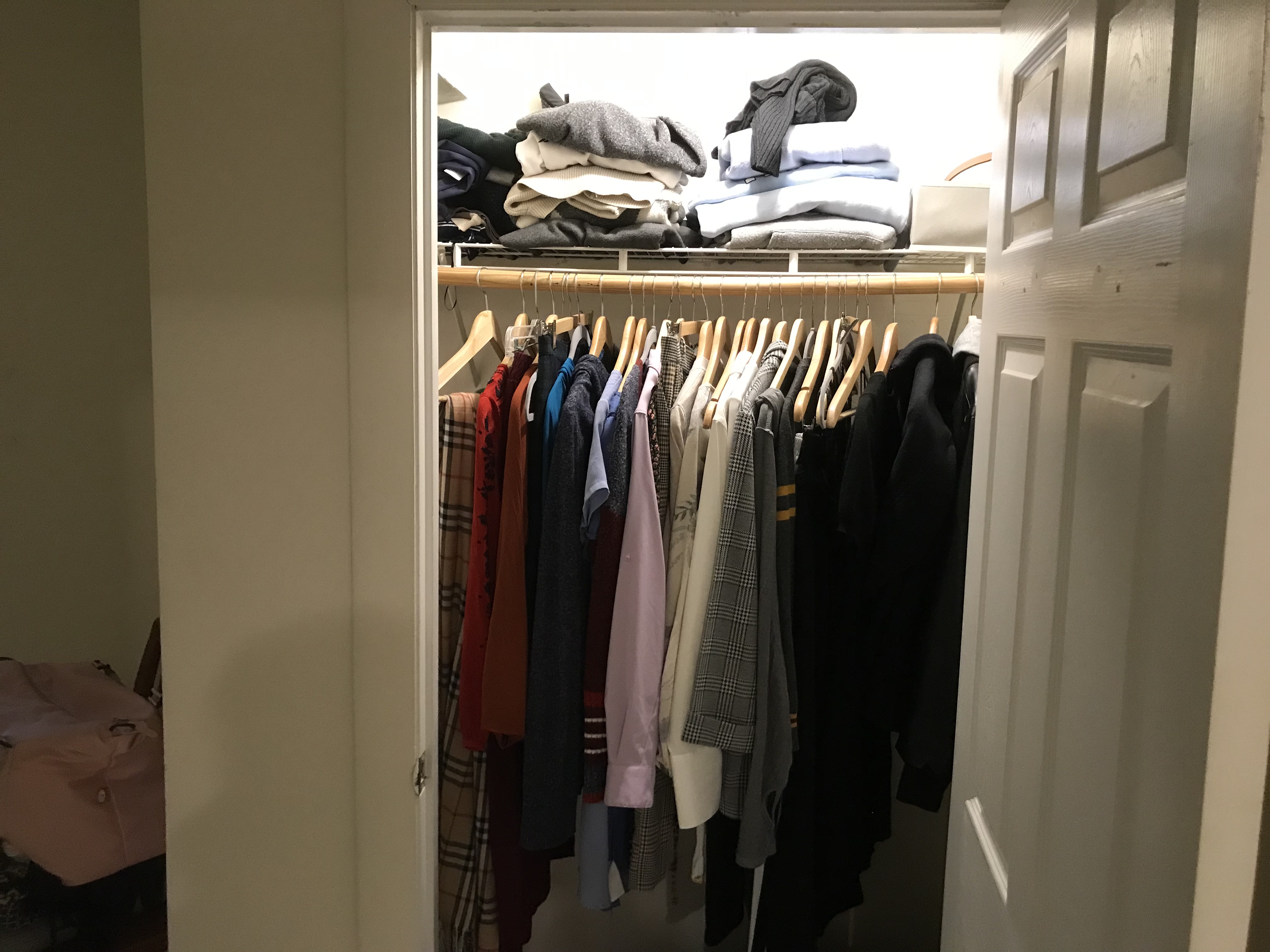 1 bed, 1 bath apartment for rent at 11 Englewood Ave Unit 3, Brookline Hills — photo 4 of 7