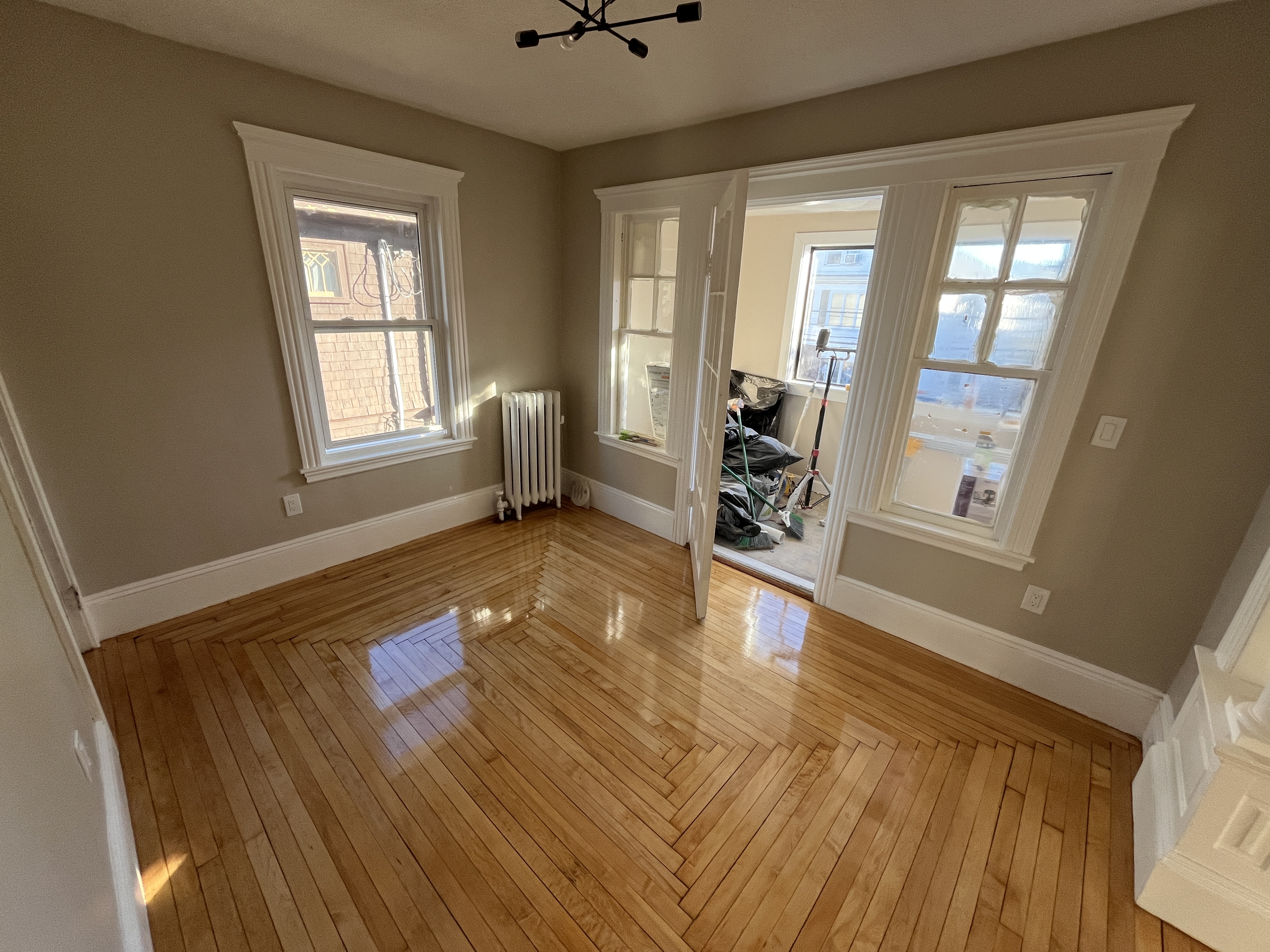 28 Emerald St, Medford