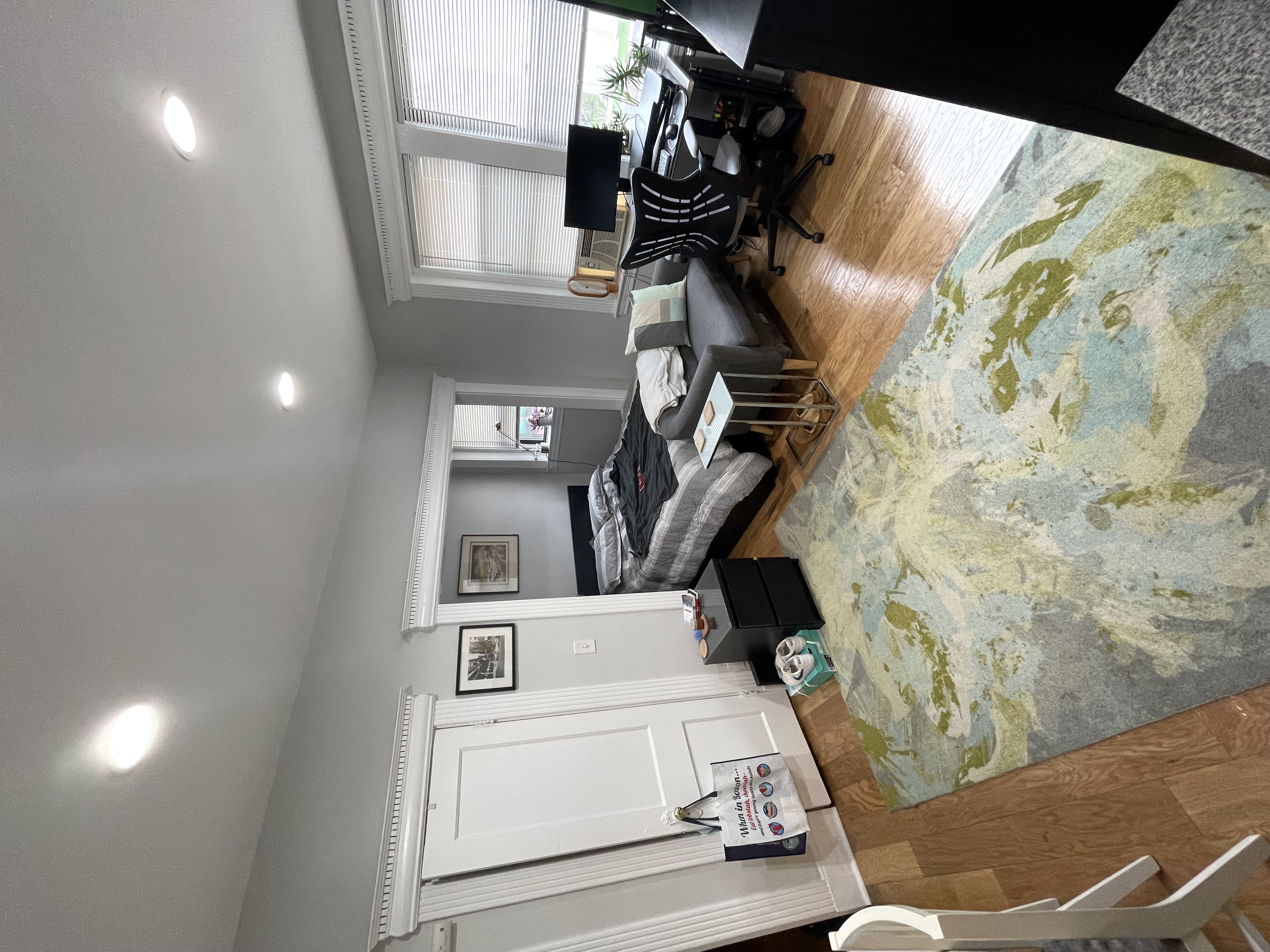 Studio bed, 1 bath apartment for rent at 63 Burbank St Unit 7, Fenway