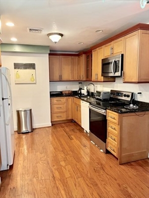 2 bed, 1 bath apartment for rent at 495 Revere Beach Blvd Unit 4, Revere — photo 1 of 6