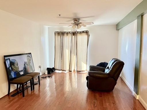 2 bed, 1 bath apartment for rent at 495 Revere Beach Blvd Unit 4, Revere — photo 2 of 6
