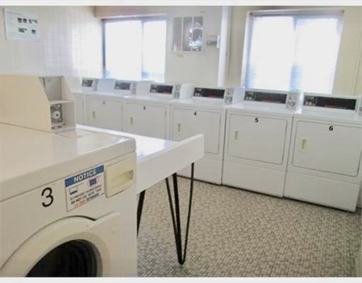 2 bed, 1 bath apartment for rent at 495 Revere Beach Blvd Unit 4, Revere — photo 6 of 6