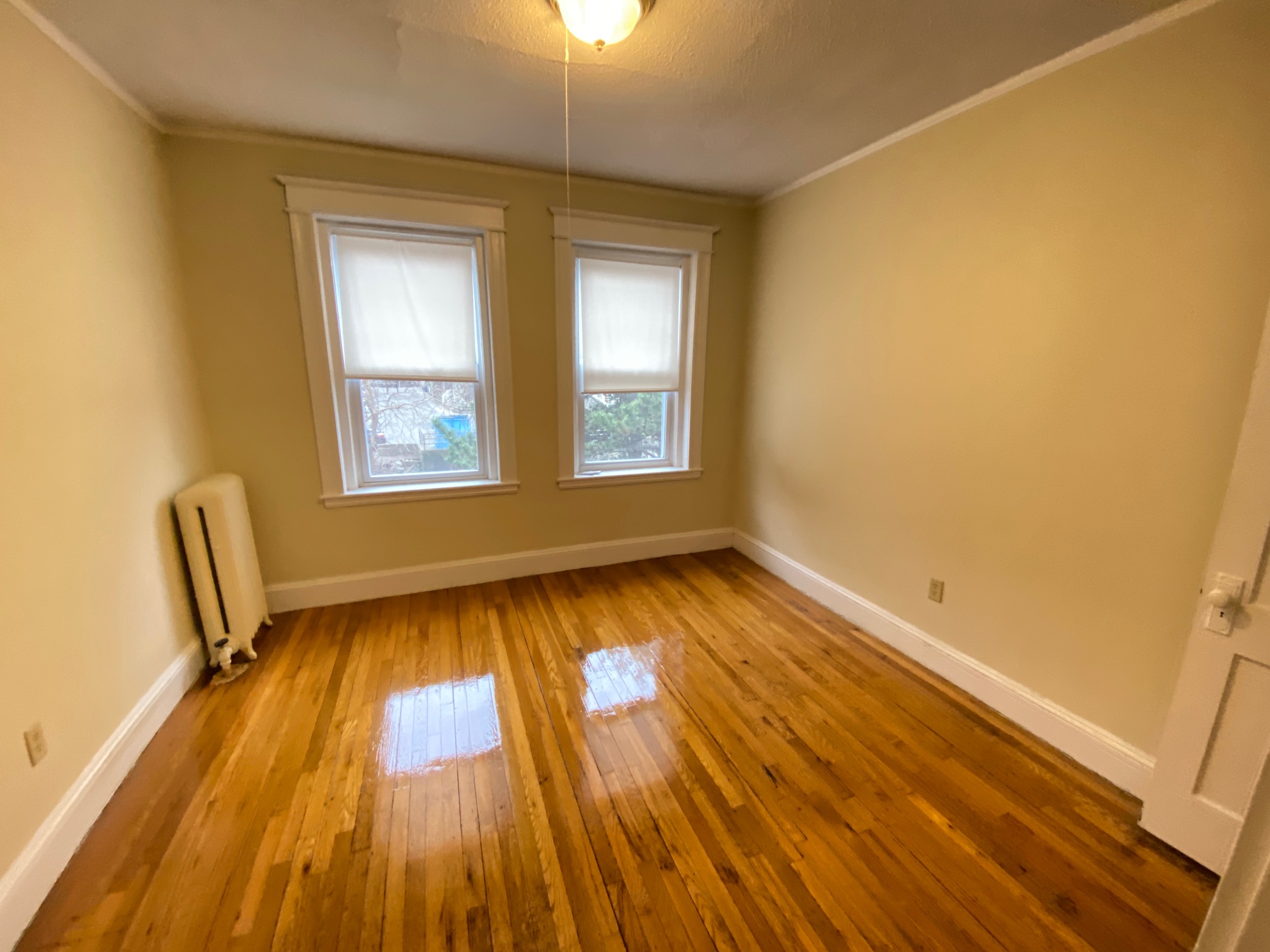 1 bed, 1 bath apartment for rent at 63 Woodstock Ave Unit 8, Brighton