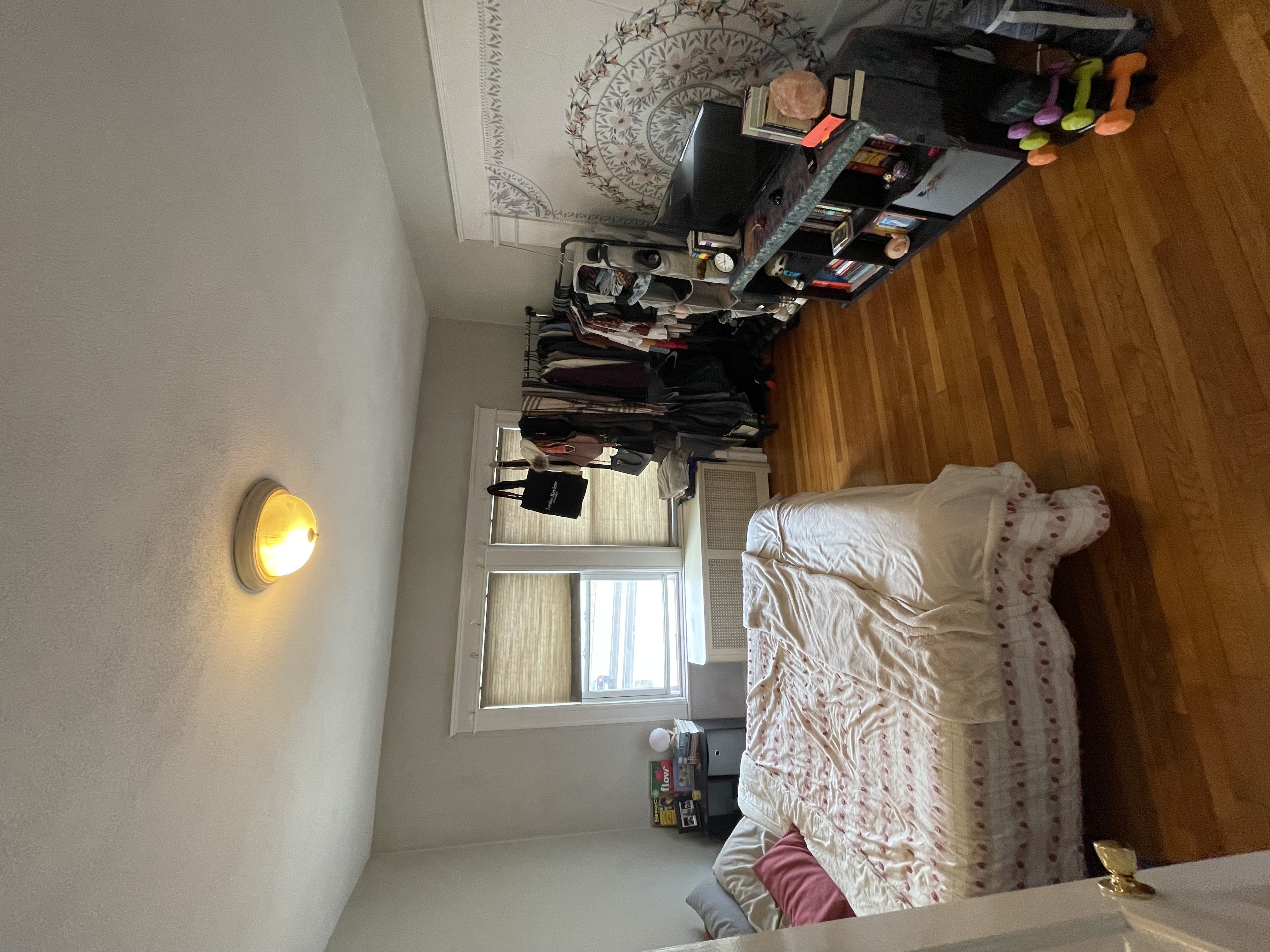 4 bed, 2 bath apartment for rent at 1504 Commonwealth Ave Unit 3, Brighton — photo 11 of 12