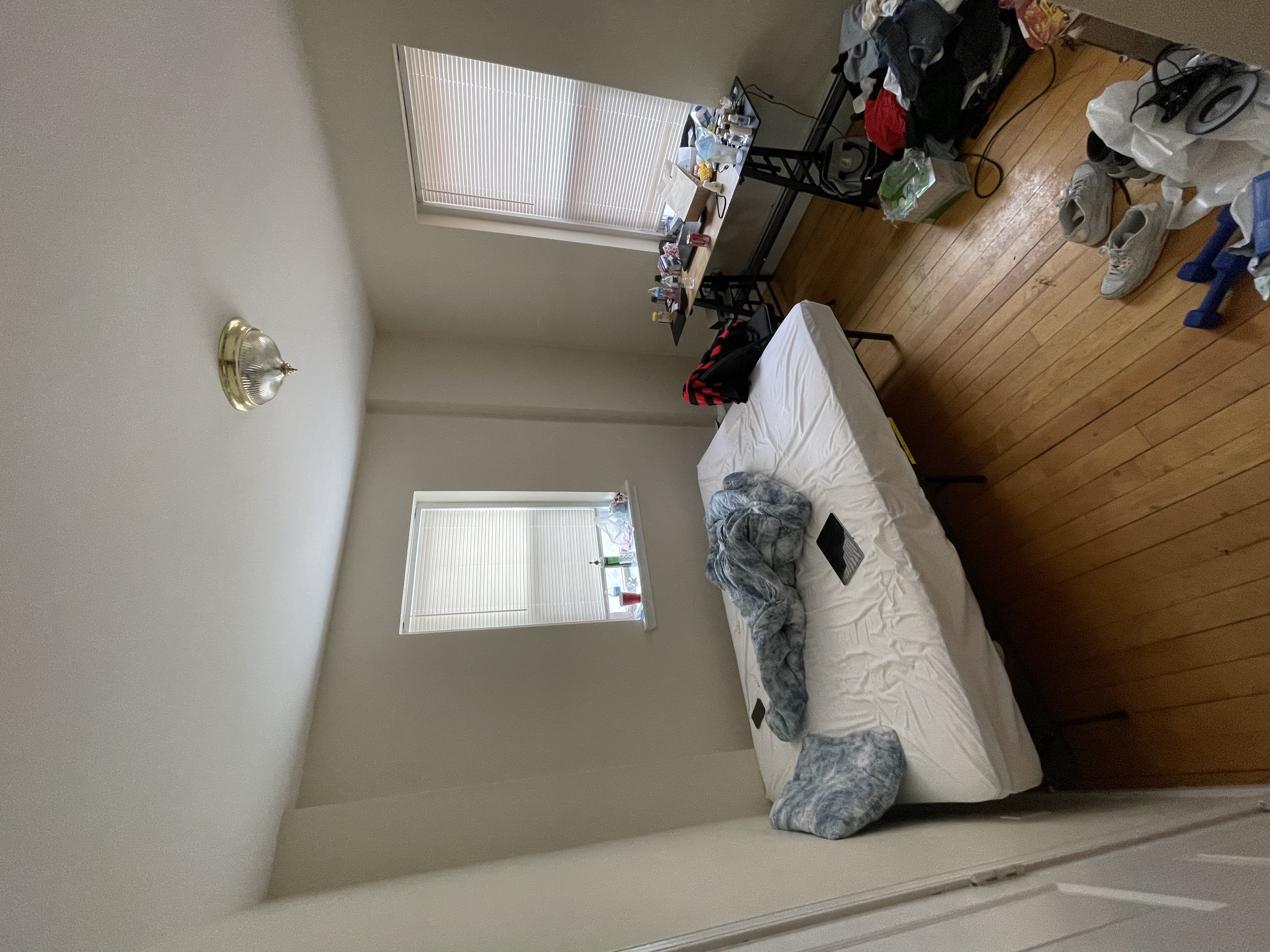 2 bed, 1 bath apartment for rent at 211 Harvard Ave Unit 4, Allston — photo 3 of 6