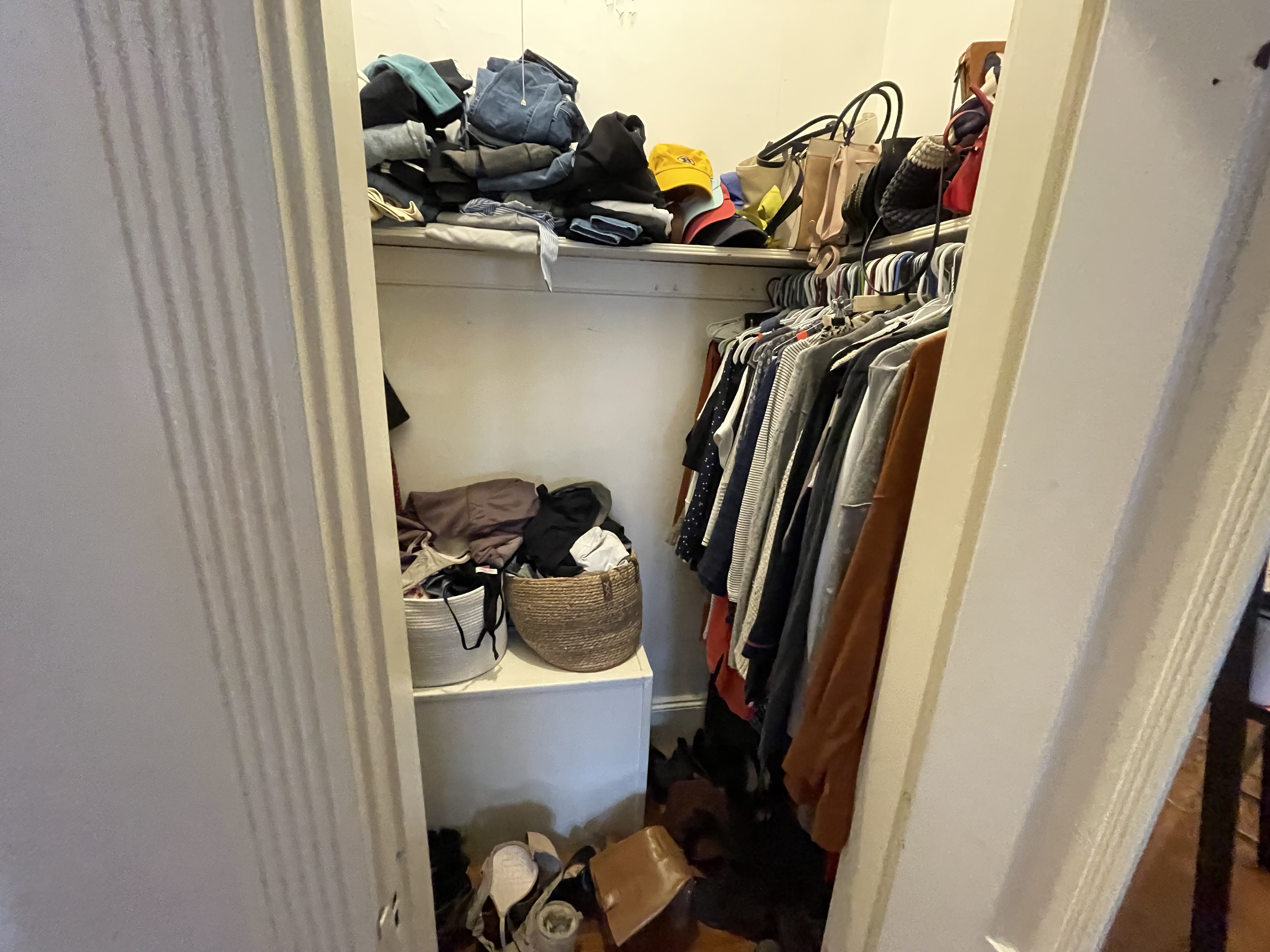 2 bed, 1 bath apartment for rent at 11 Englewood Ave Unit 6, Washington Square — photo 11 of 23