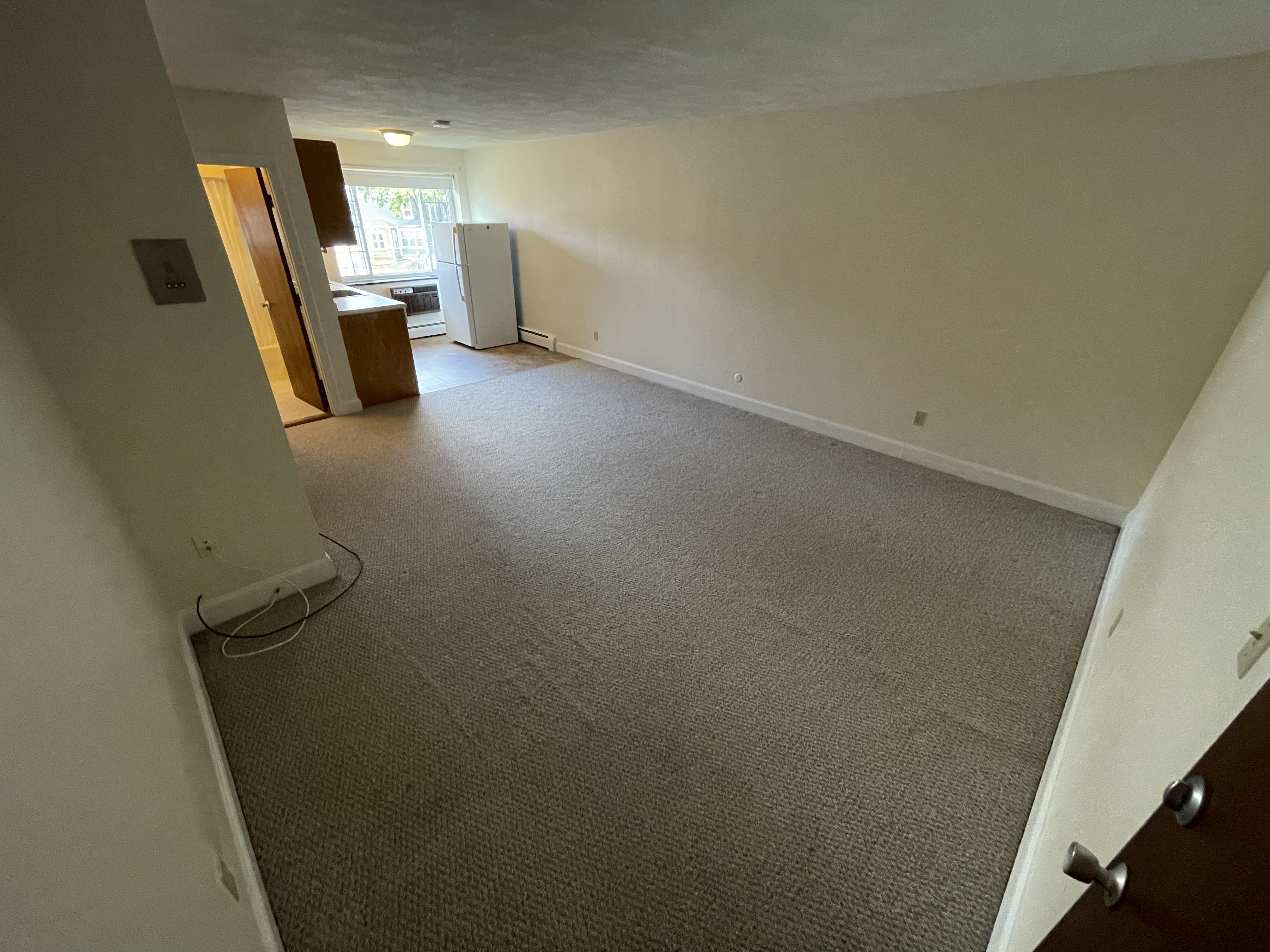 Studio bed, 1 bath apartment for rent at 4 Brattle Dr Unit 34, Arlington — photo 4 of 6