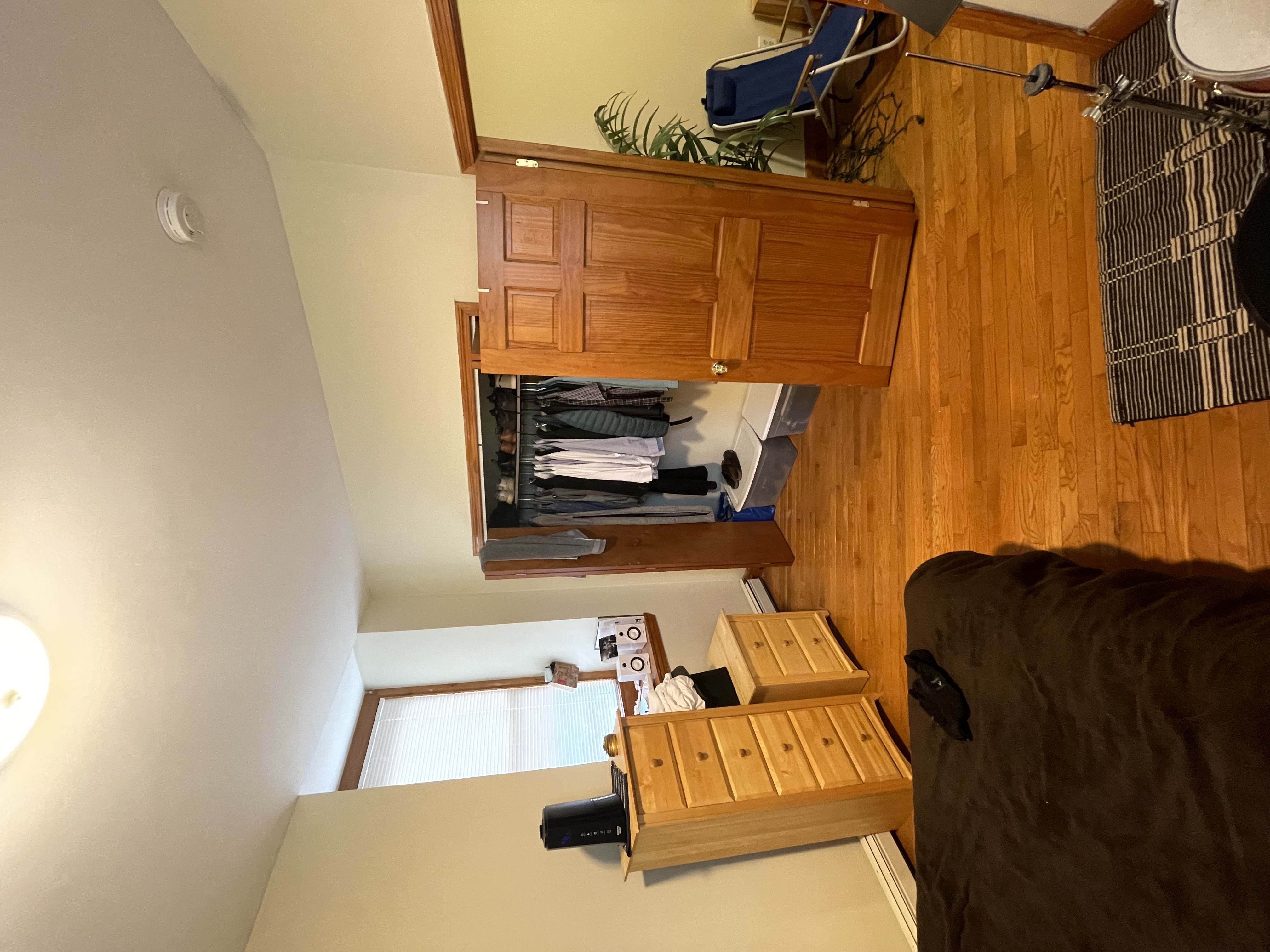 2 bed, 1 bath apartment for rent at 145 Boylston St Unit 3, Jamaica Plain — photo 2 of 9