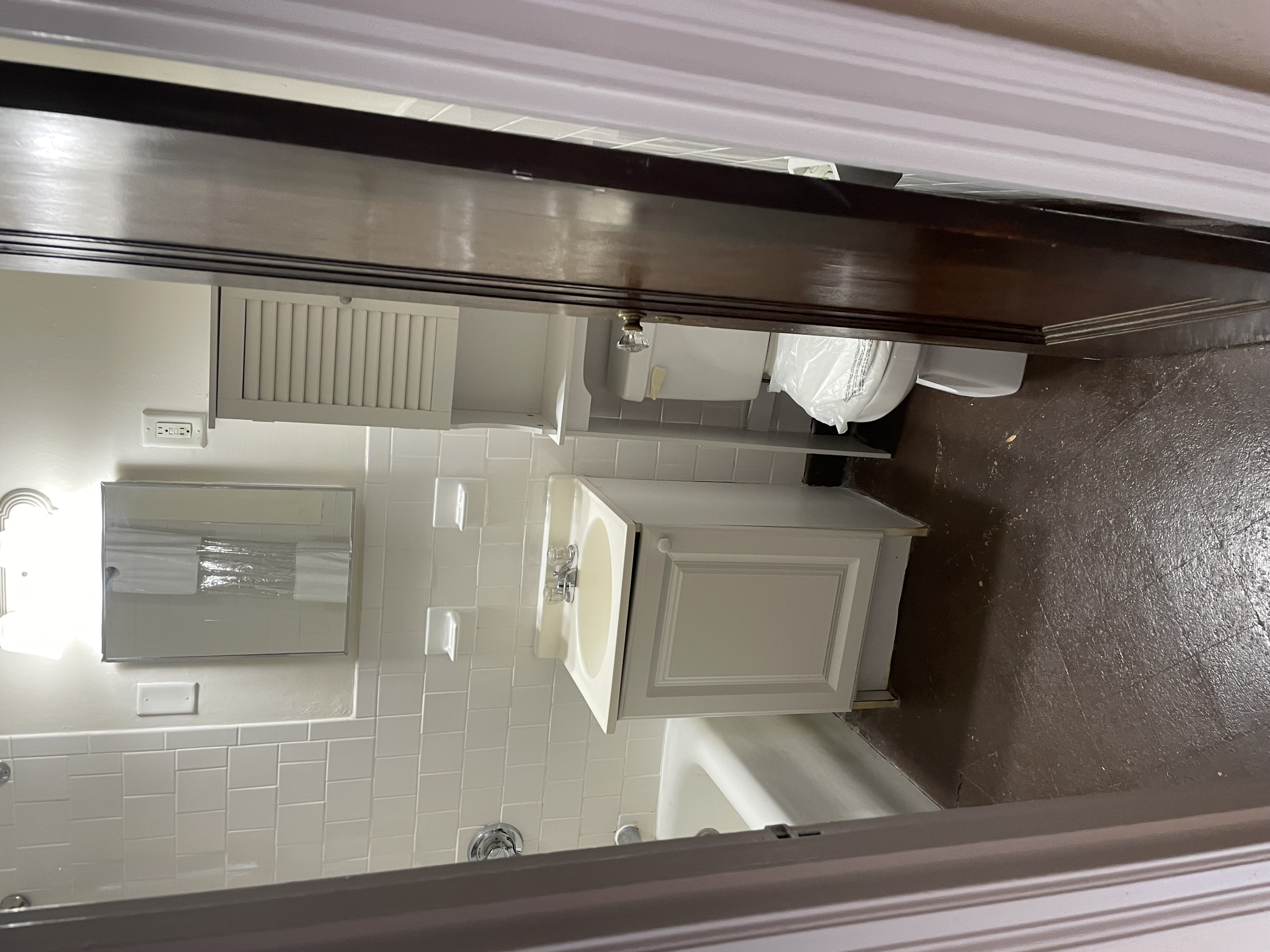 2 Elmwood Ave, Winchester