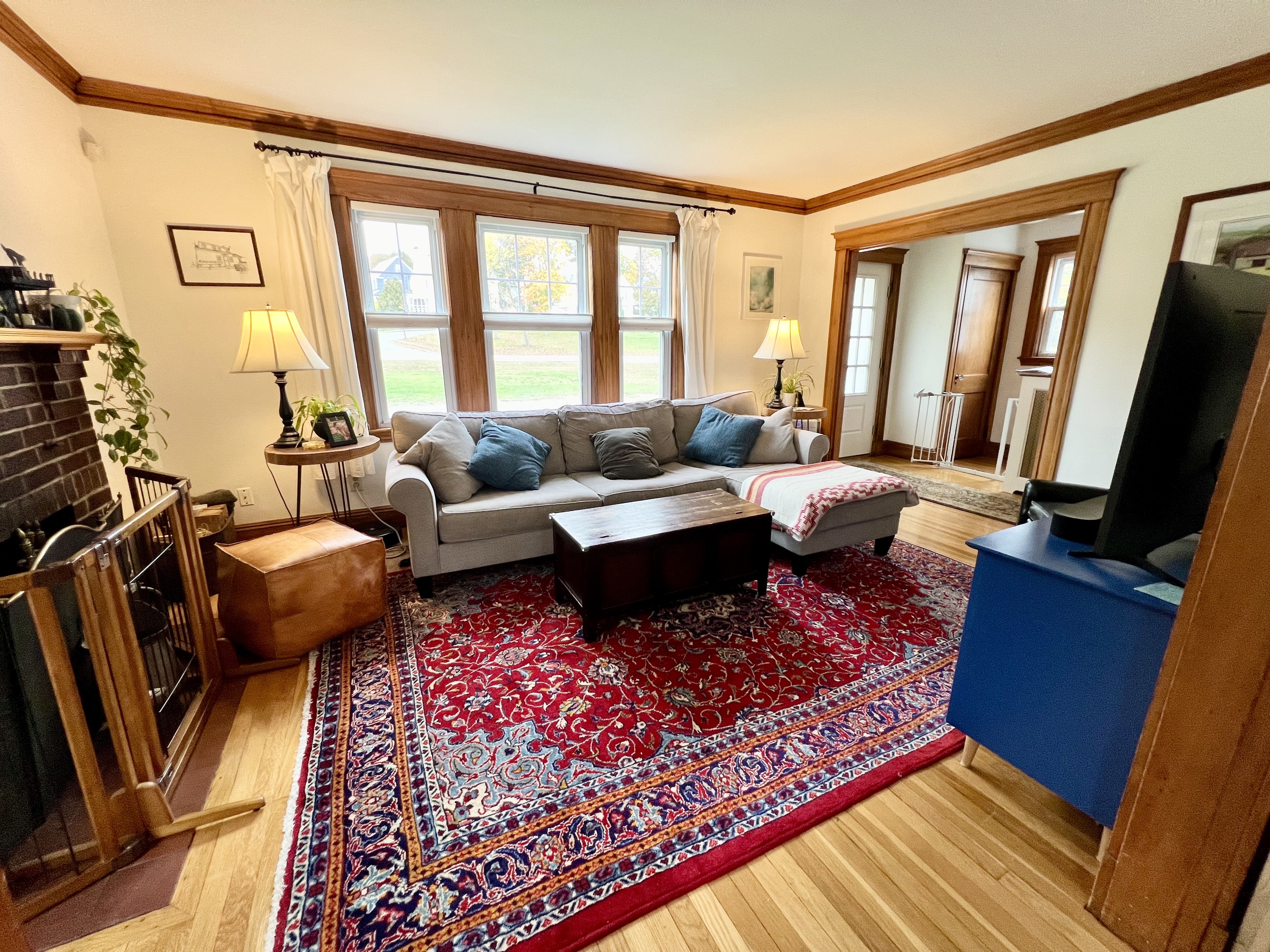 3 bed, 1.5 bath apartment for rent at 656 West Roxbury Unit 1, Roslindale — photo 9 of 13