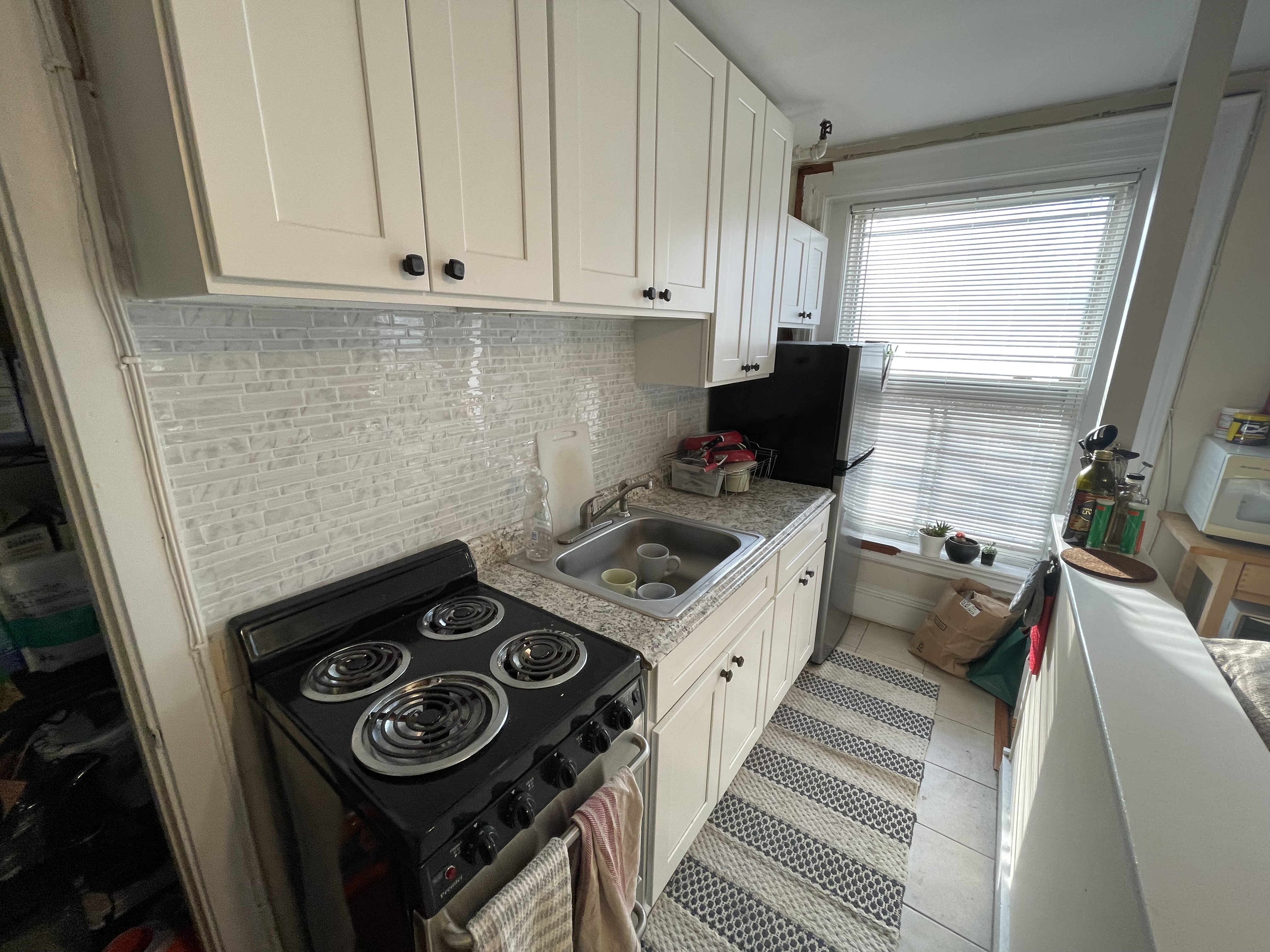 1 bed, 1 bath apartment for rent at 465 Park Dr Unit 1, Brookline Hills — photo 4 of 15