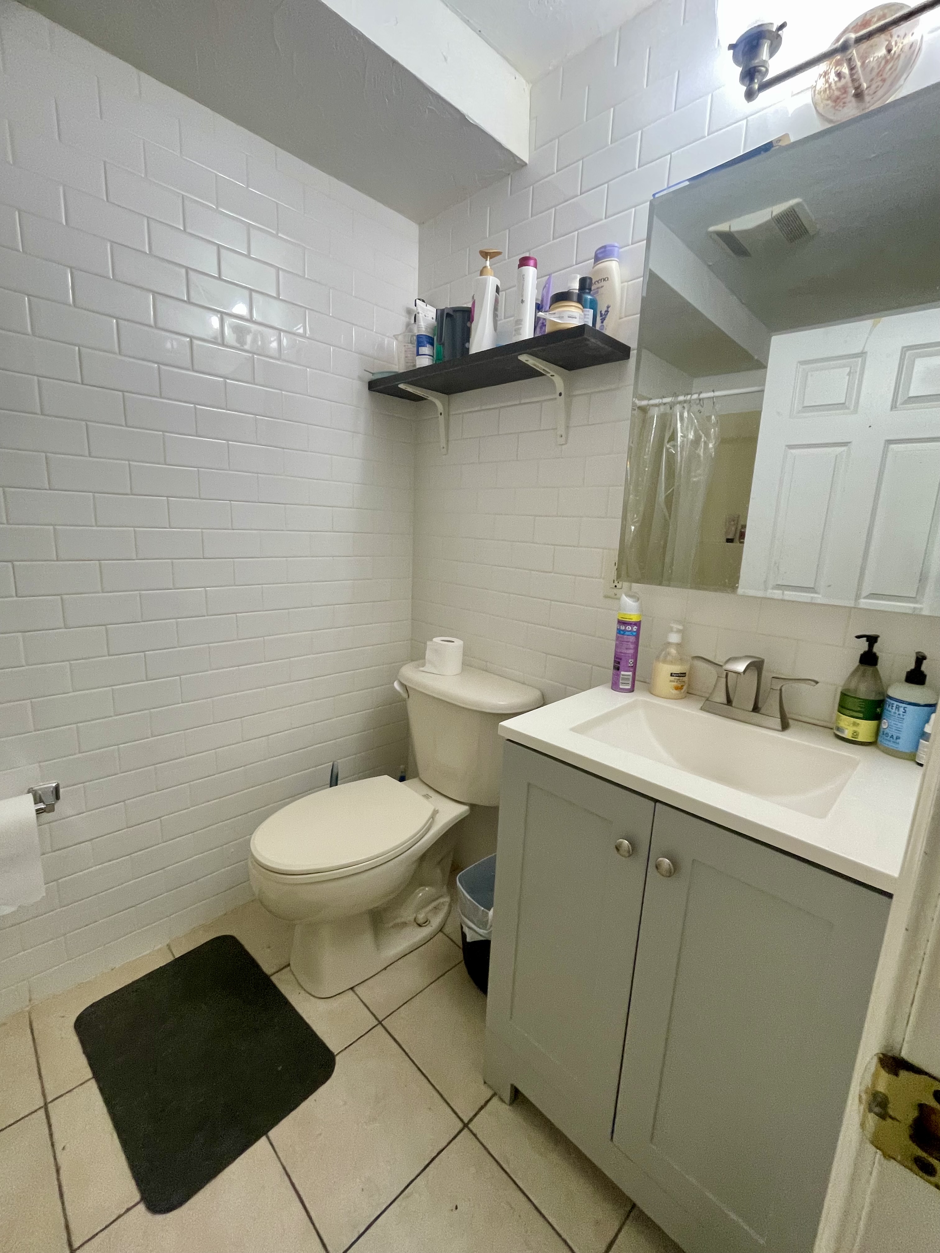 24 Lawn St, Mission Hill