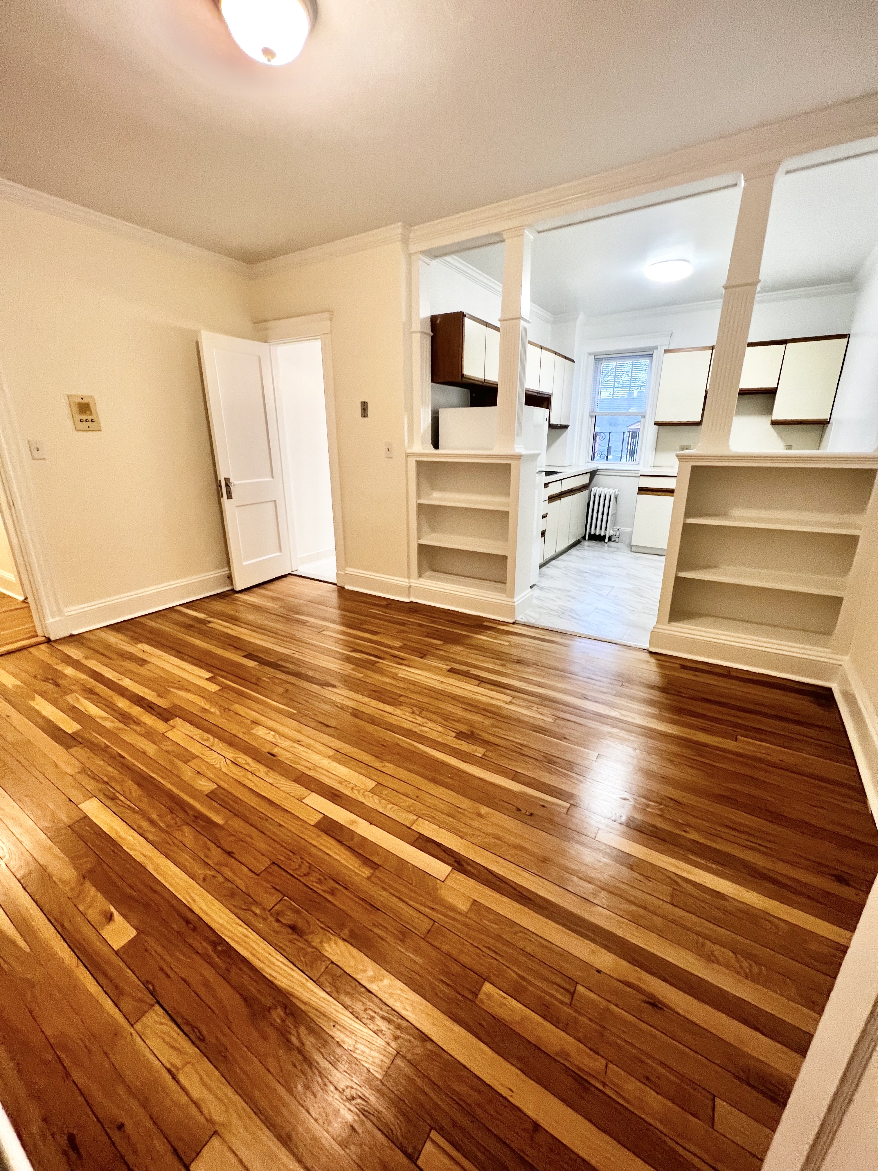 1 bed, 1 bath apartment for rent at 20 Wendell St Unit 21-11, Baldwin — photo 4 of 12