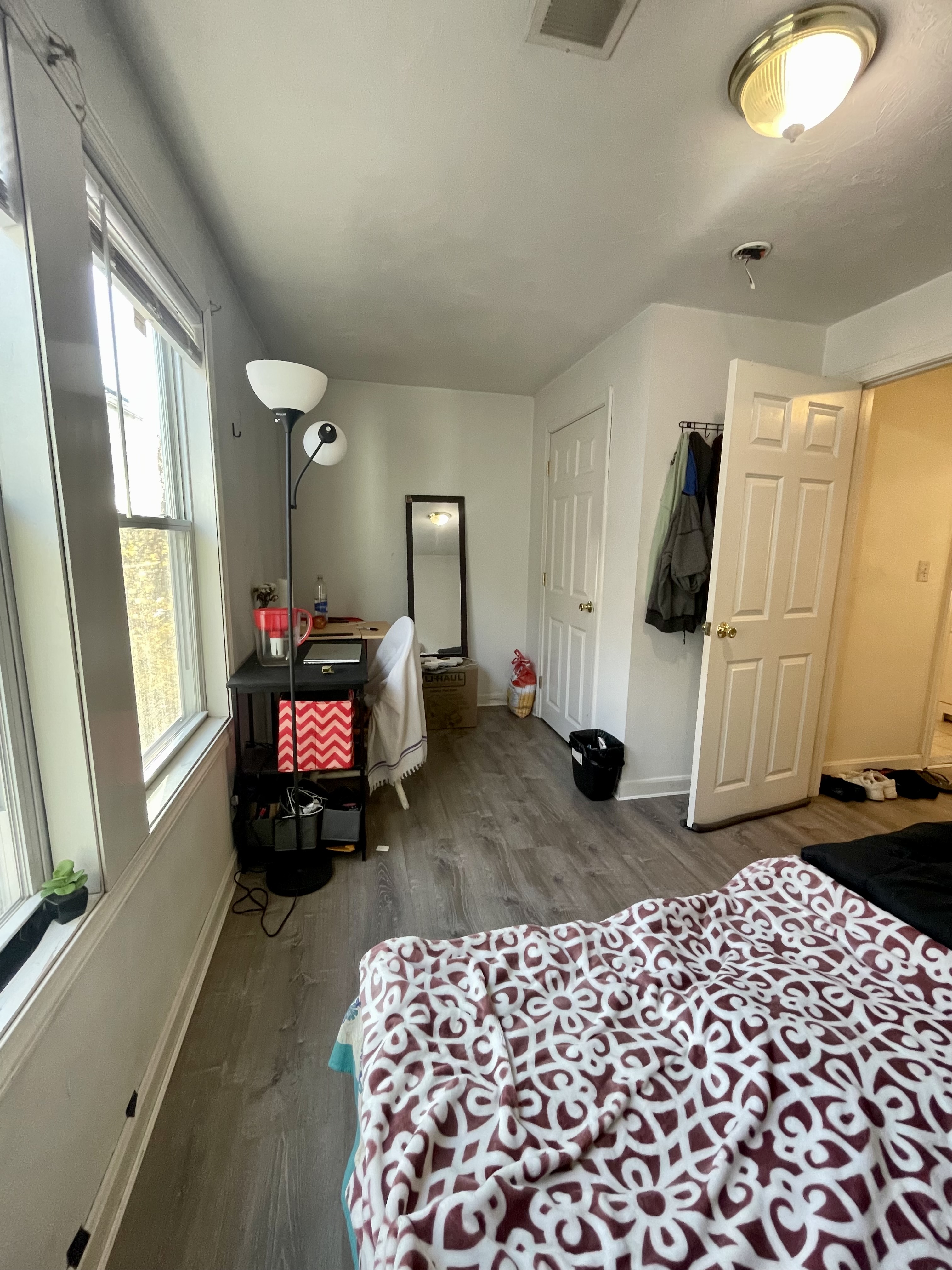 24 Lawn St, Mission Hill