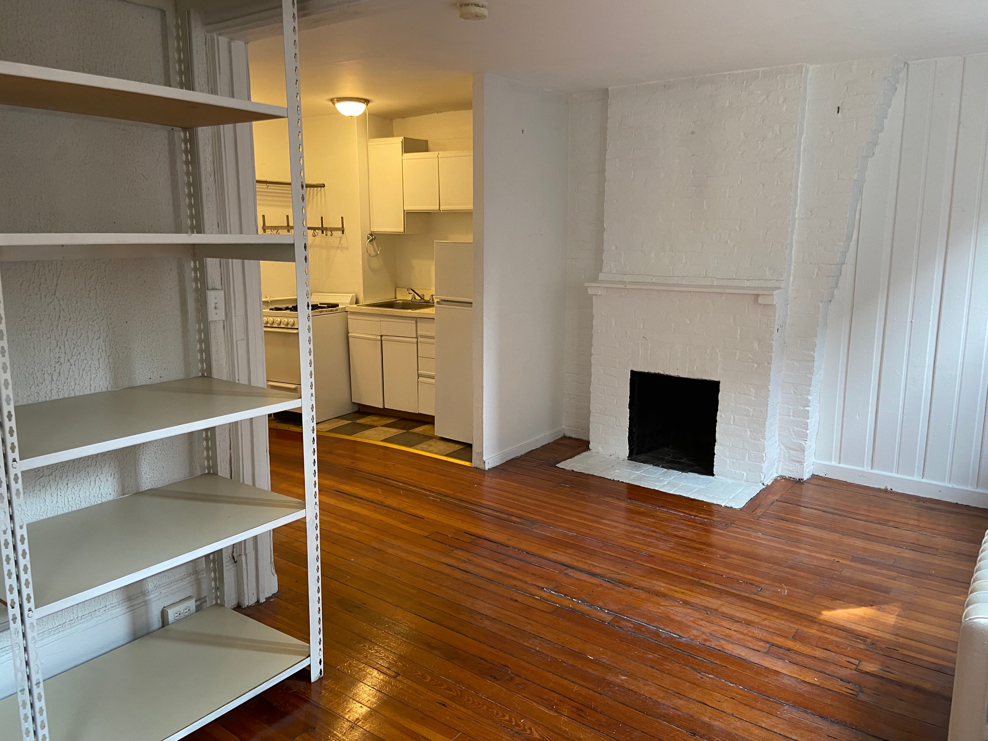 Studio bed, 1 bath apartment for rent at 64 Myrtle St Unit 12, Beacon Hill — photo 1 of 10