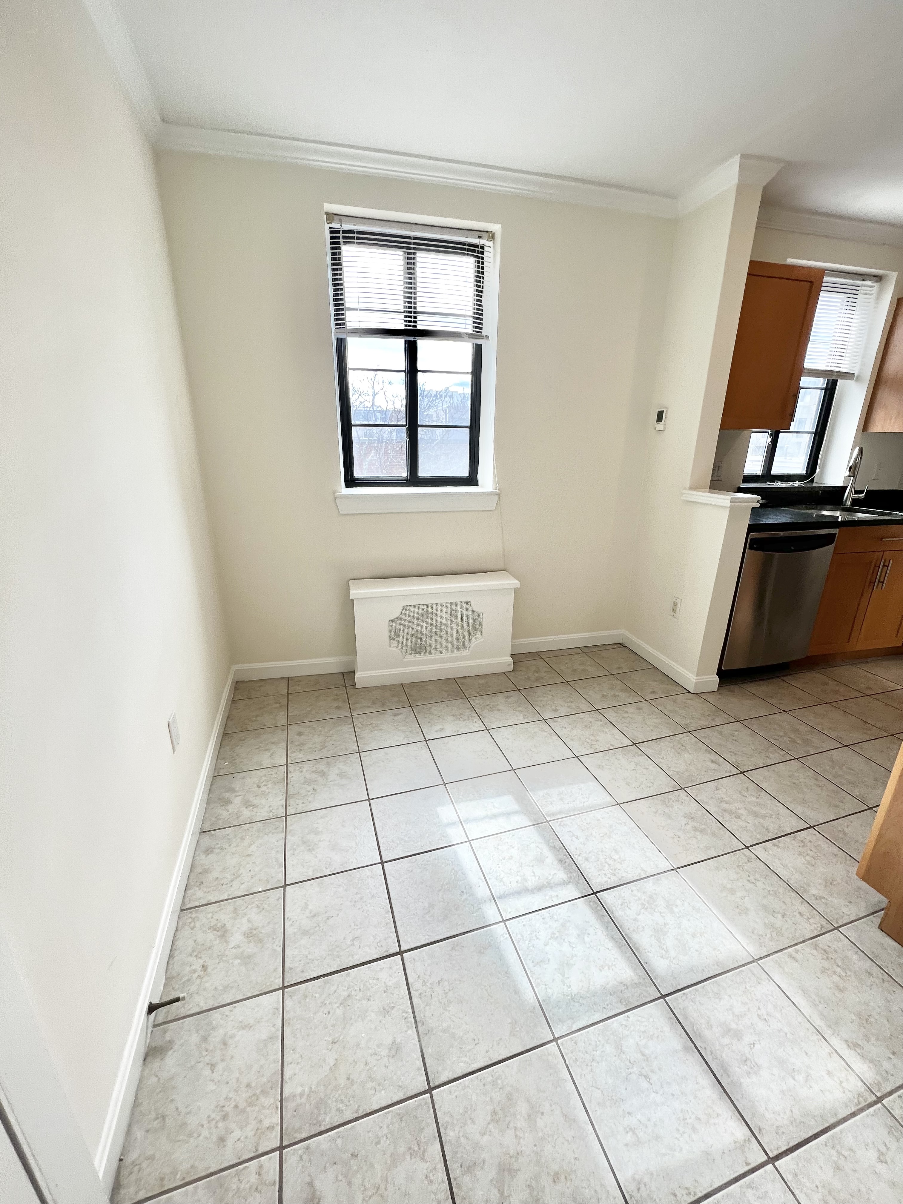 2 bed, 1 bath apartment for rent at 56 Brattle St Unit 602, Harvard Square — photo 4 of 13