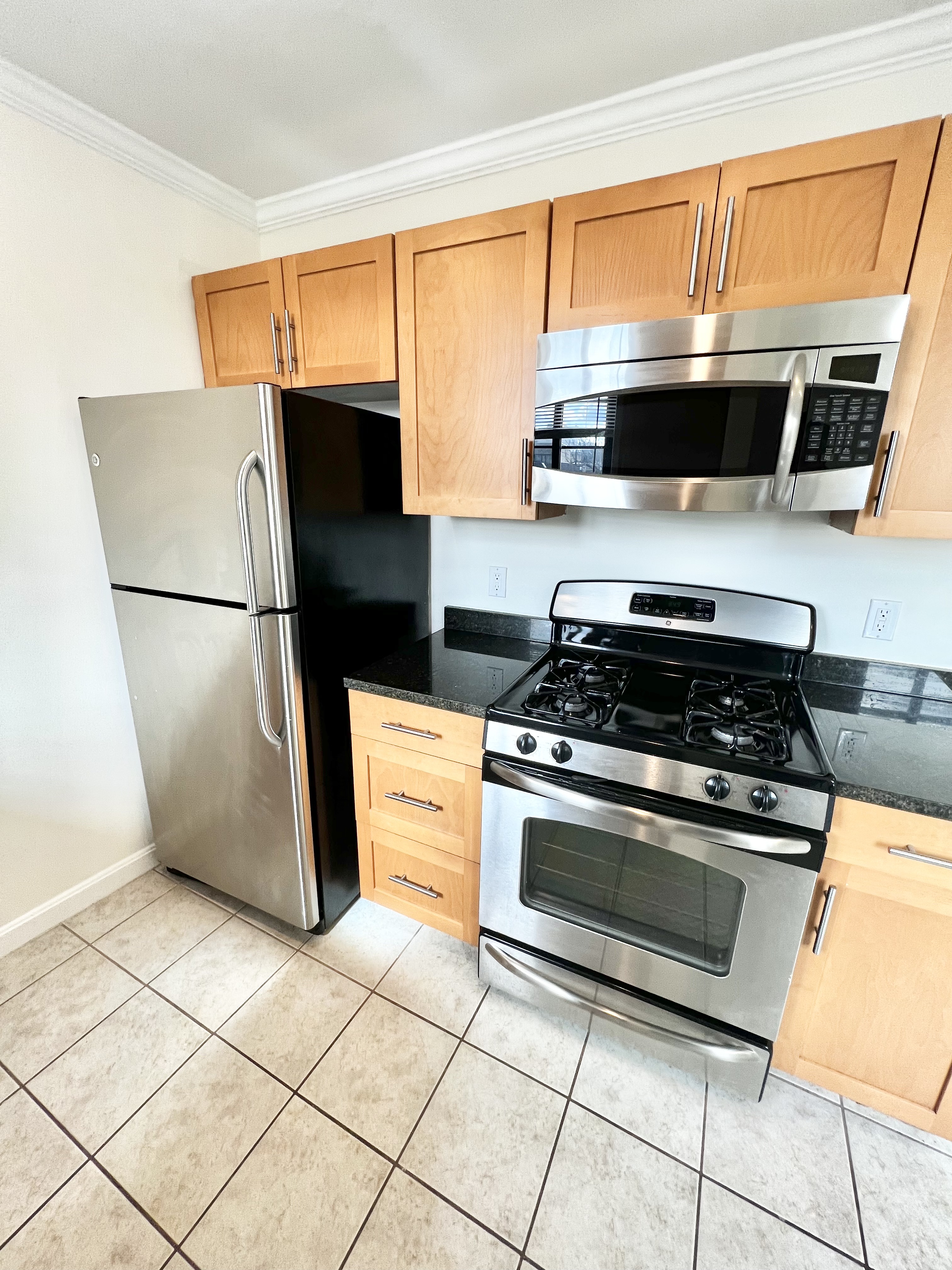 2 bed, 1 bath apartment for rent at 52 Brattle St Unit 502, Harvard Square — photo 9 of 19