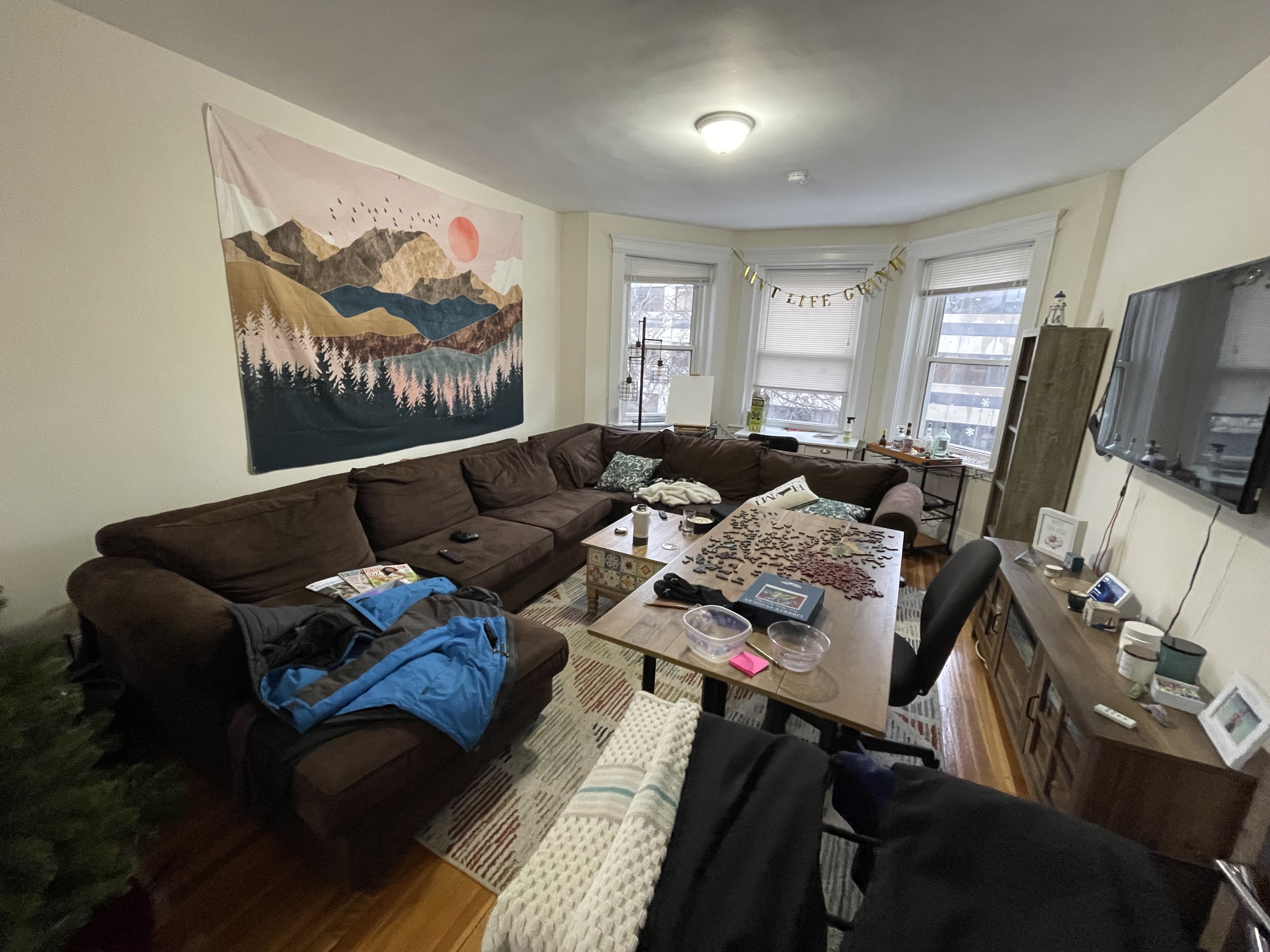 2 bed, 1 bath apartment for rent at 11 Englewood Ave Unit 6, Washington Square — photo 3 of 23