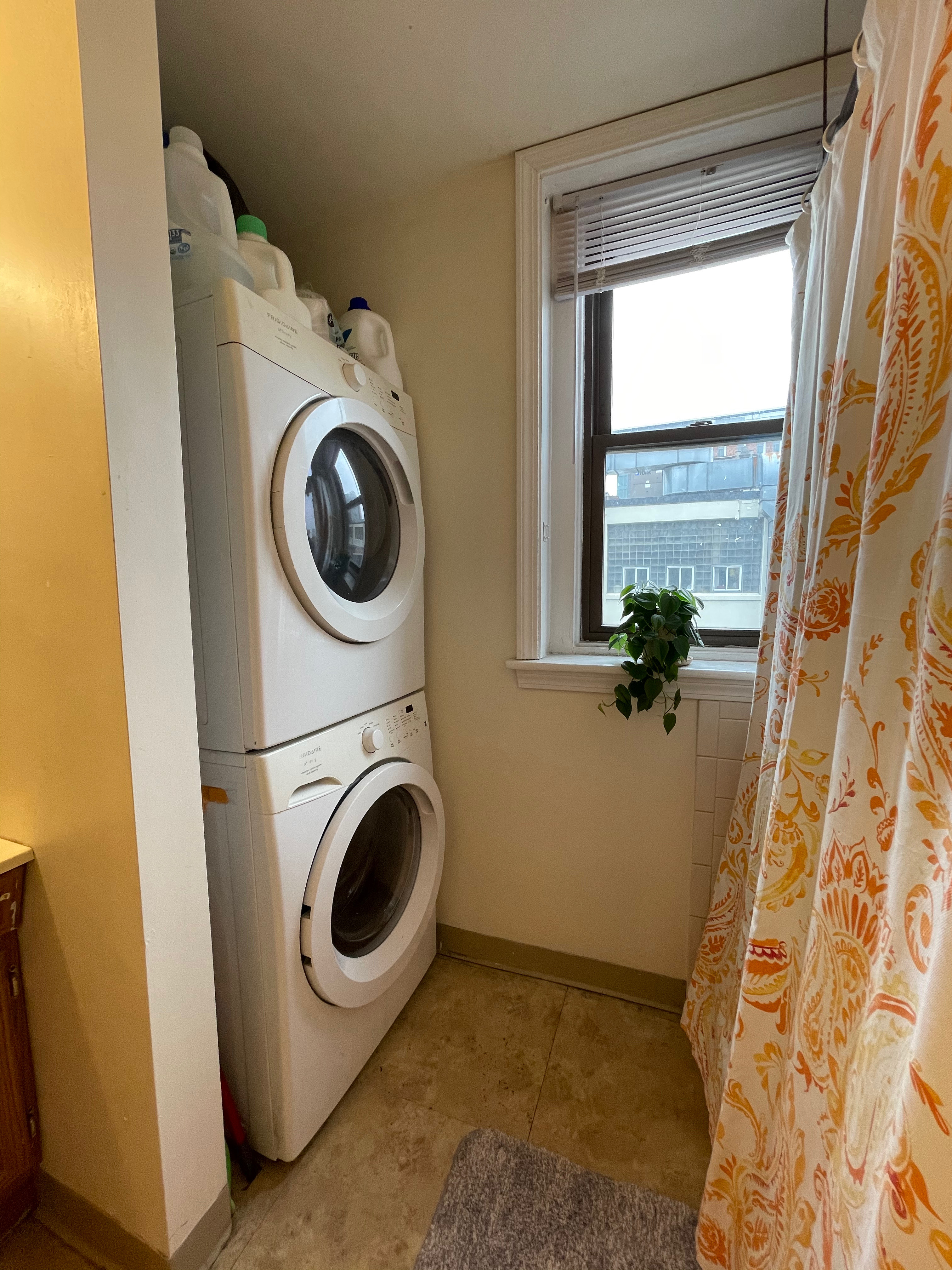 3 bed, 1 bath apartment for rent at 42 Saint Stephen St Unit 3, Fenway — photo 7 of 8