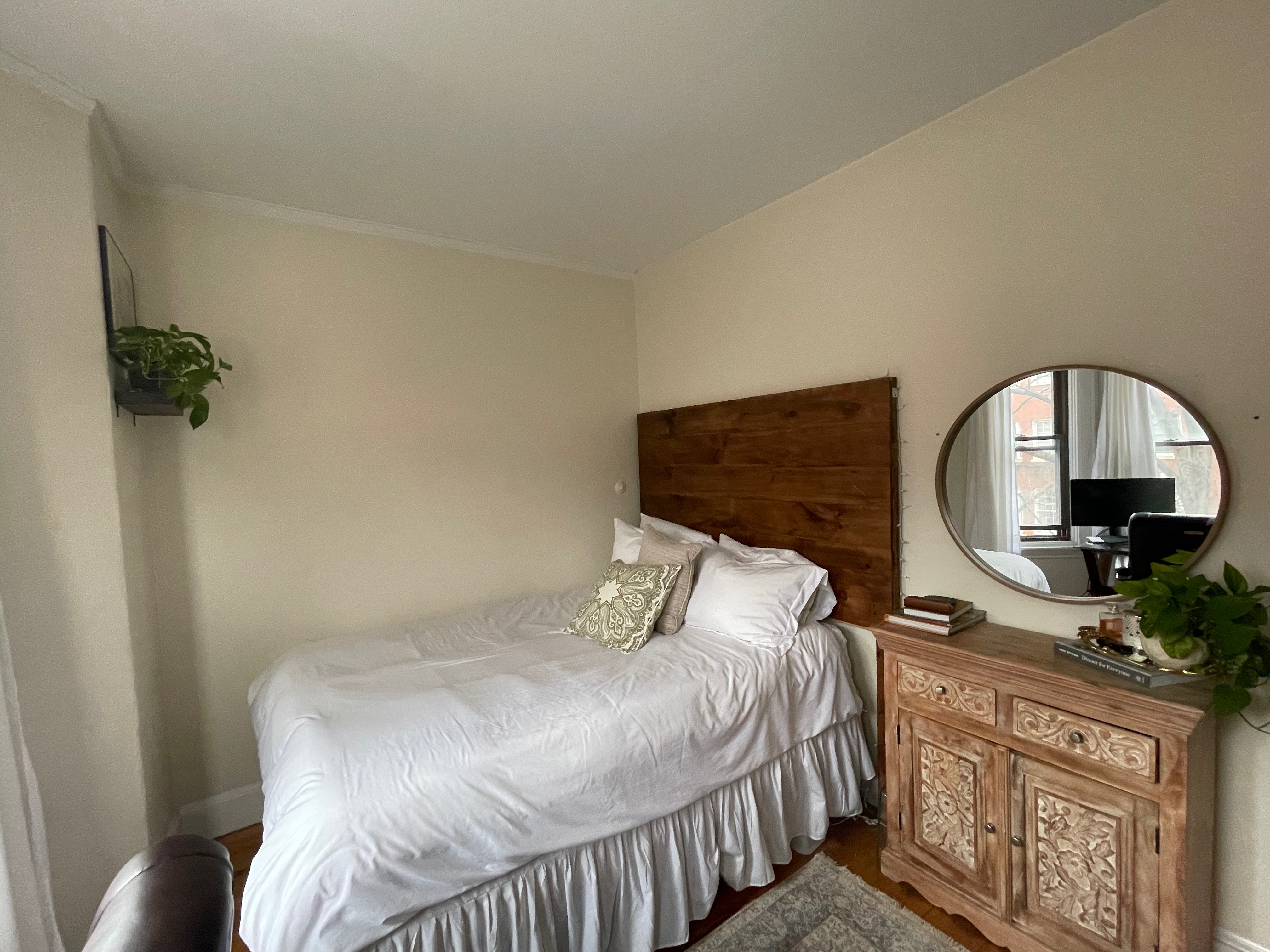 3 bed, 1 bath apartment for rent at 42 Saint Stephen St Unit 3, Fenway — photo 5 of 8