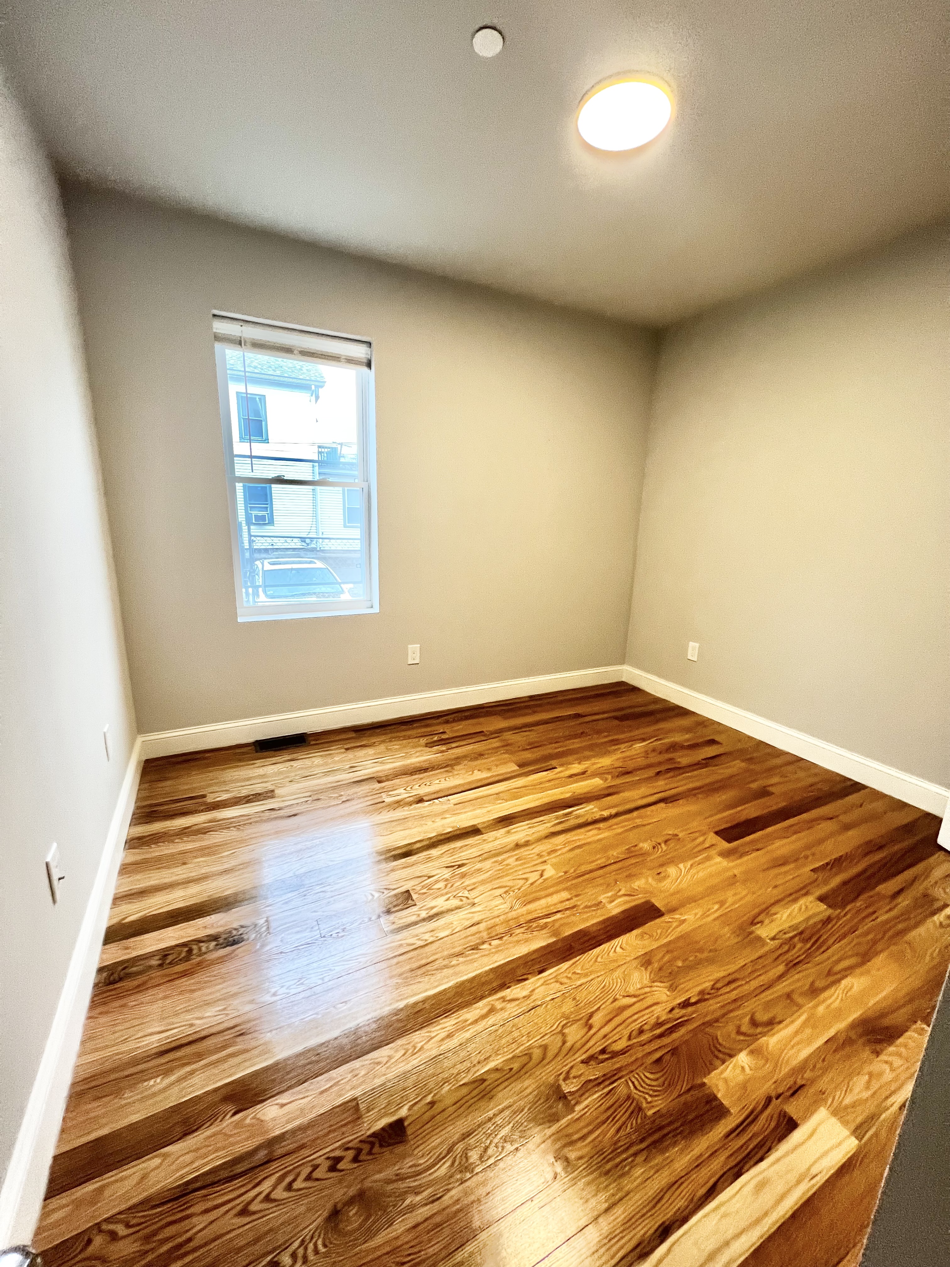 2 bed, 1 bath apartment for rent at 151 Crescent St Unit 1, Highlands — photo 10 of 18