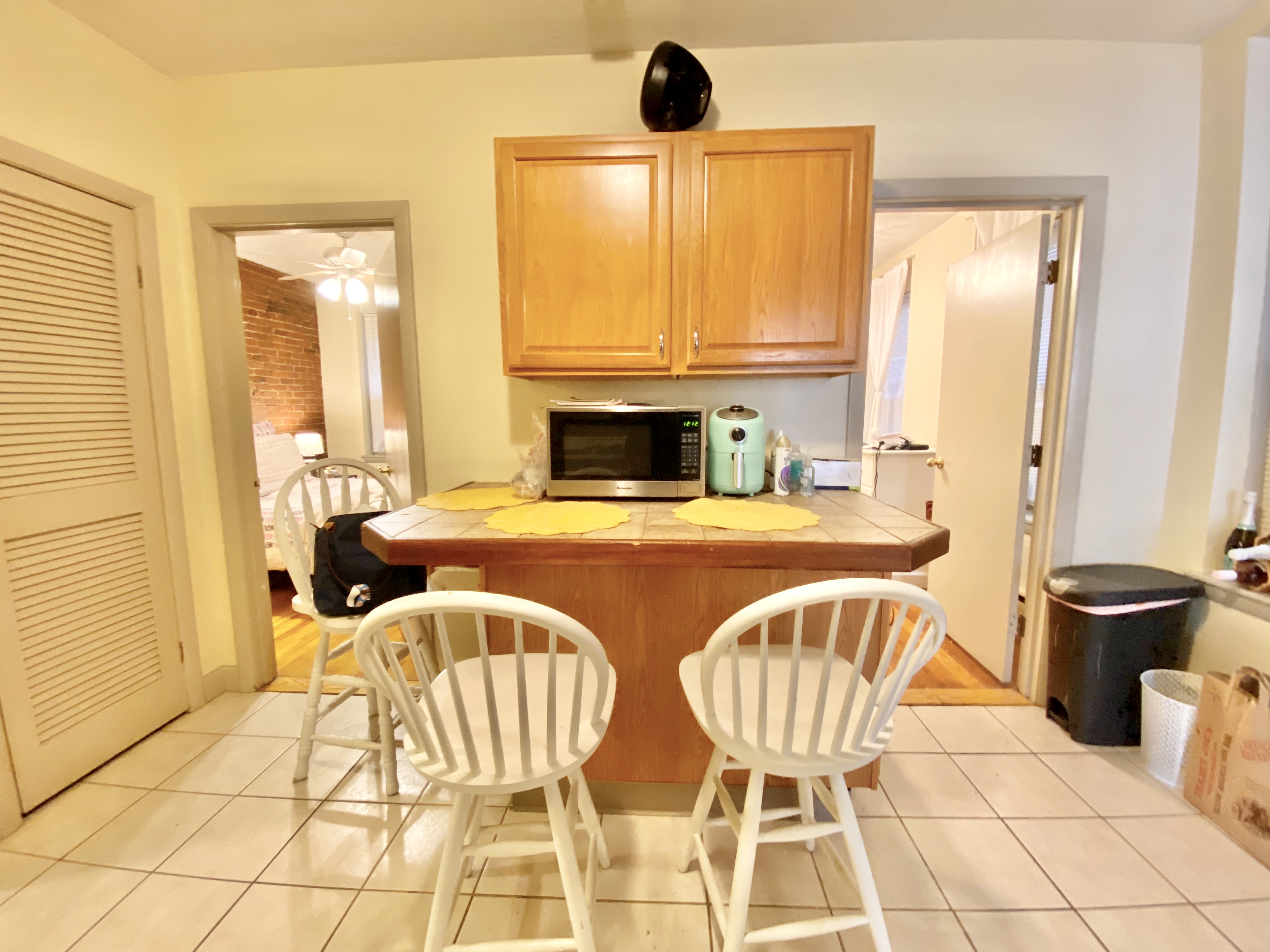 3 bed, 1 bath apartment for rent at 5 Hull St Unit 2, North End — photo 7 of 18
