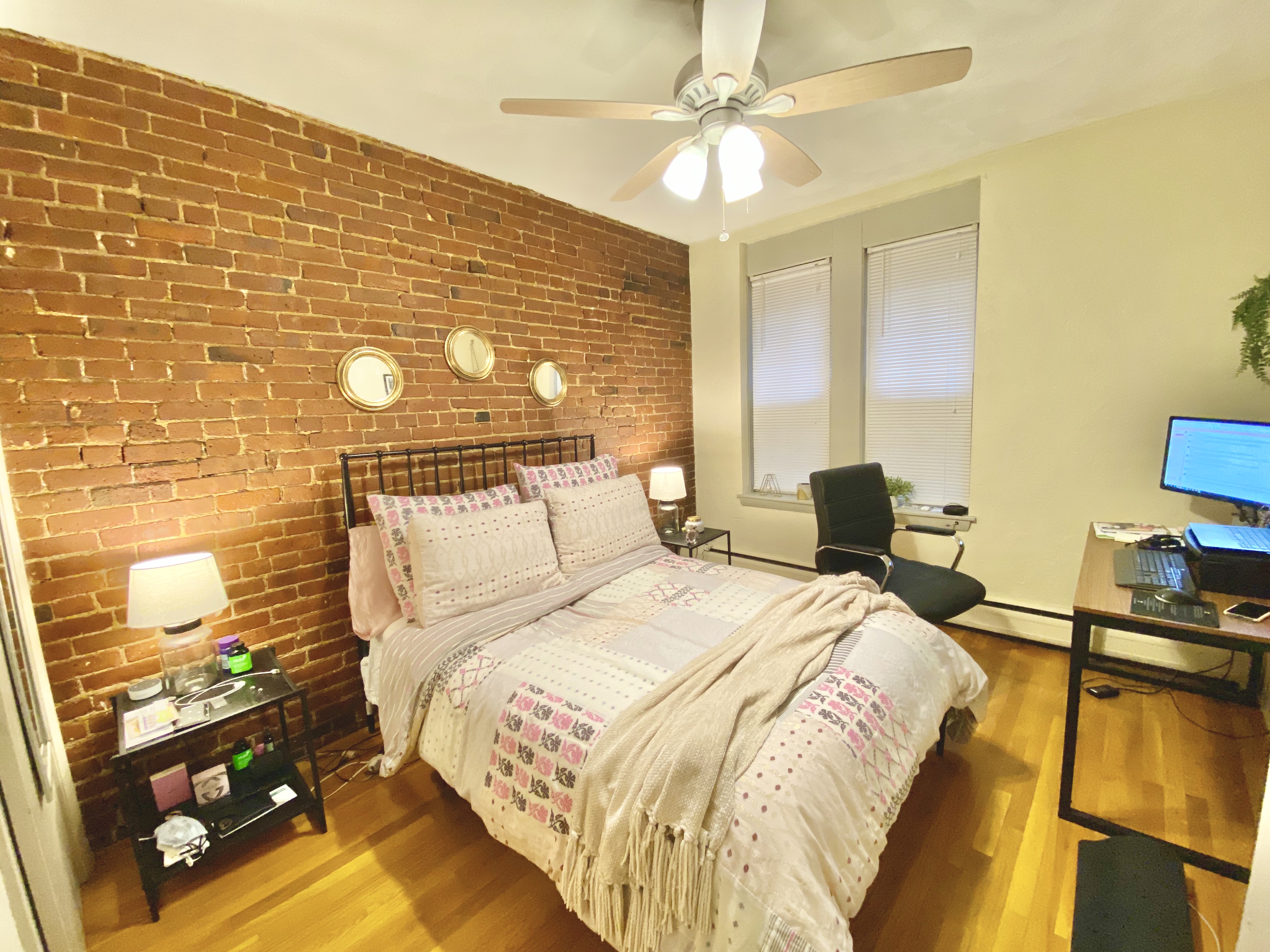 3 bed, 1 bath apartment for rent at 5 Hull St Unit 2, North End — photo 3 of 18