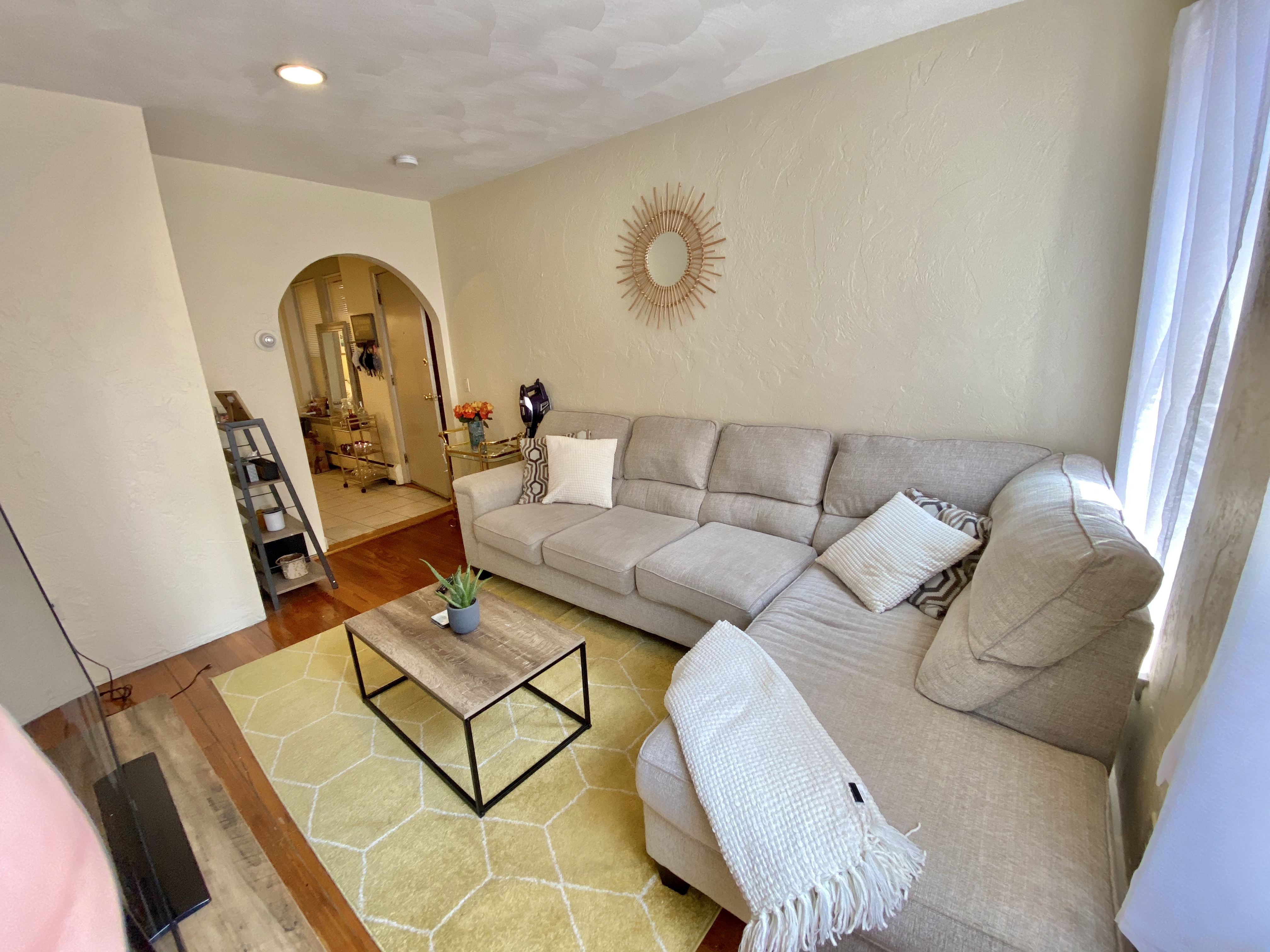 3 bed, 1 bath apartment for rent at 5 Hull St Unit 2, North End — photo 15 of 18