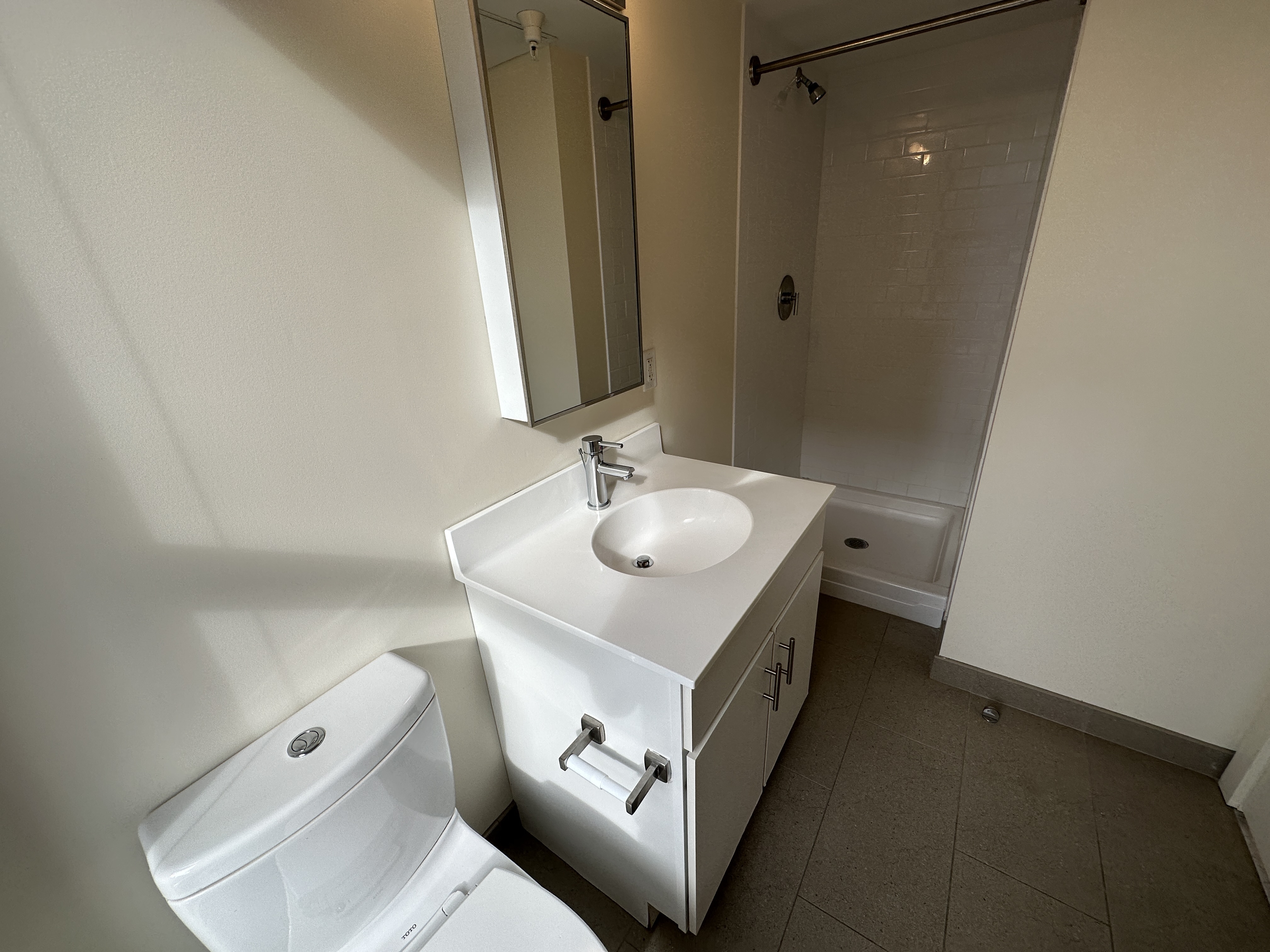 8 Winter St, Downtown