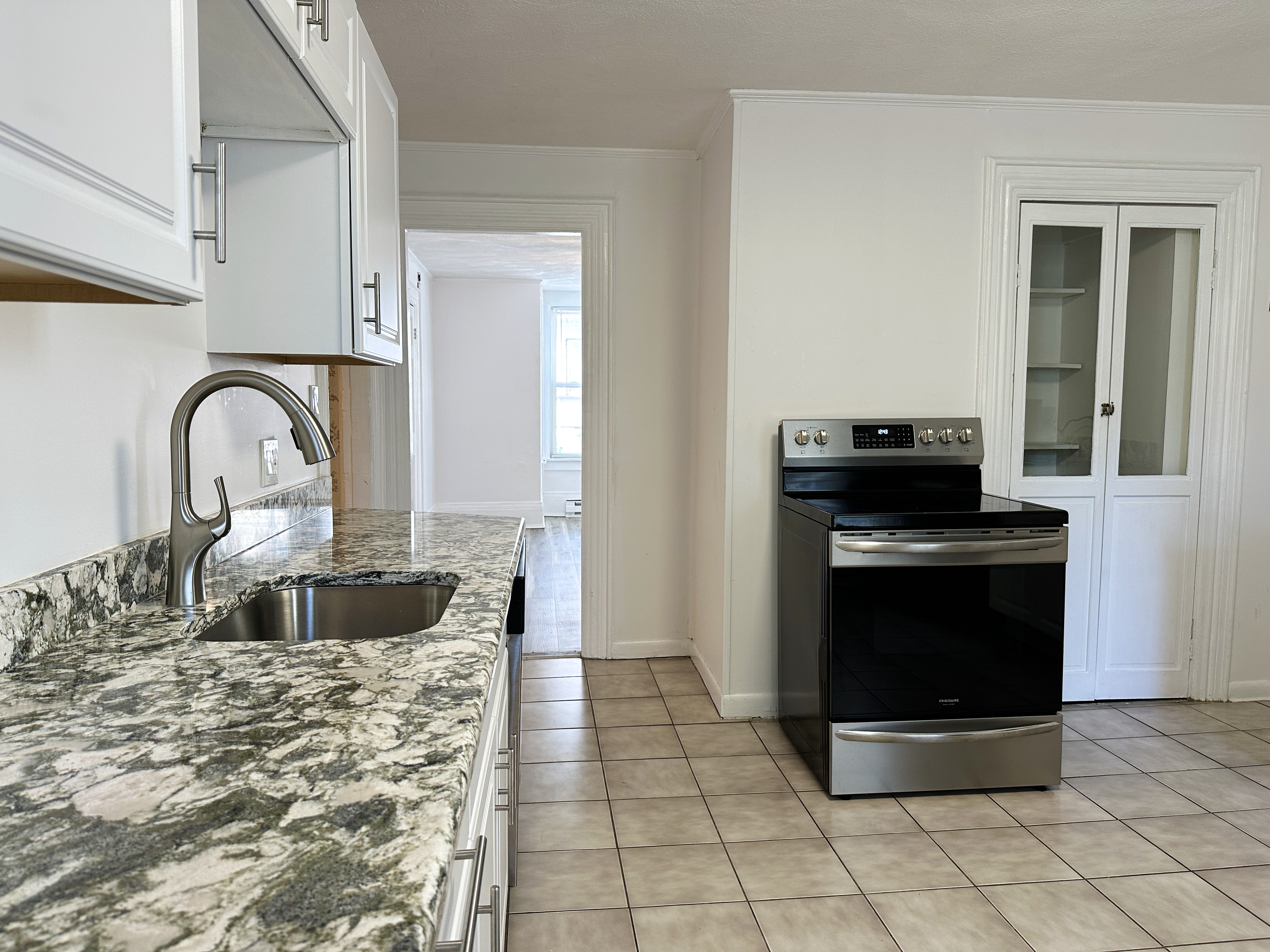 2 bed, 1 bath apartment for rent at 29 Brighton St Unit 1, Charlestown