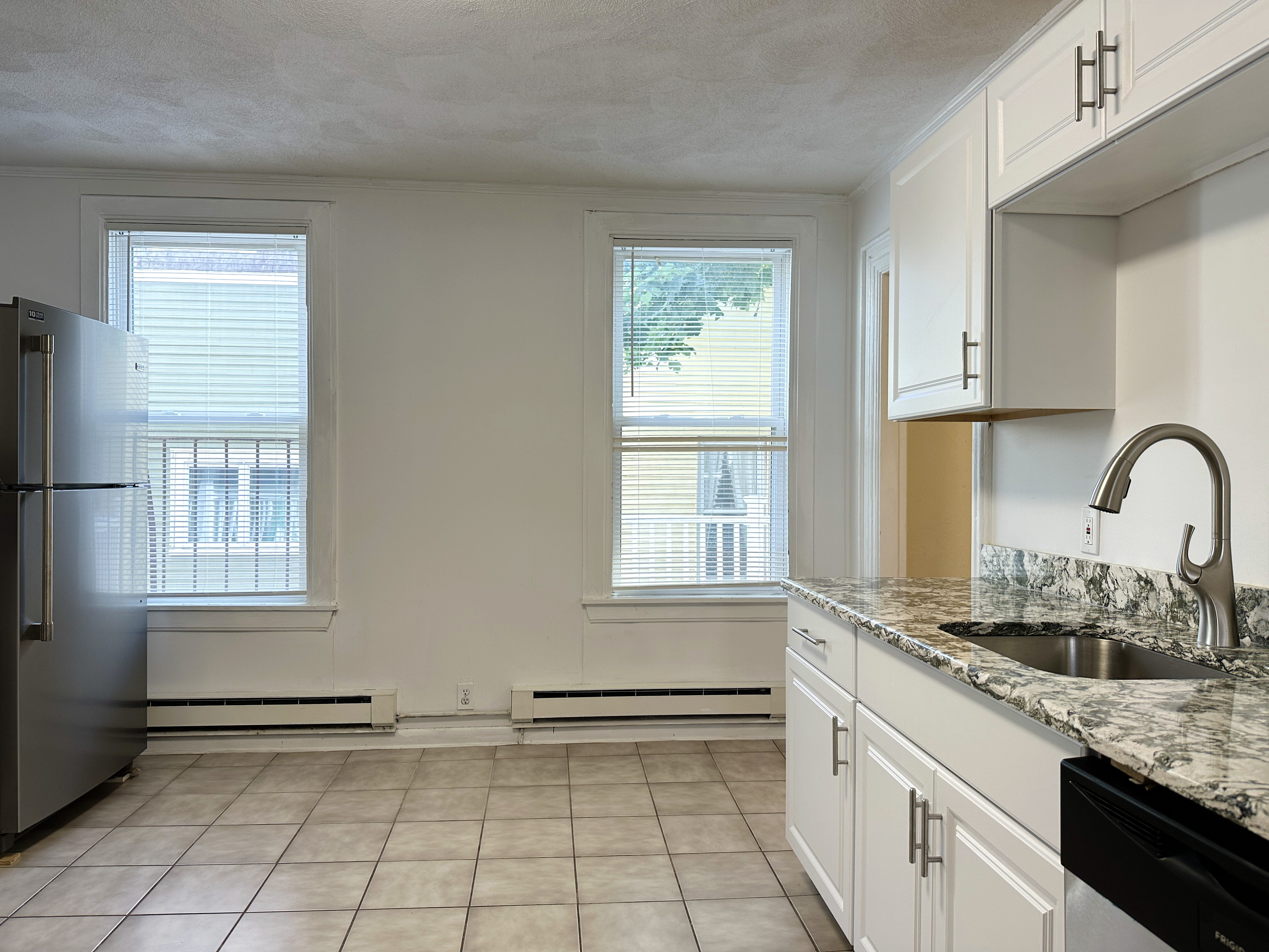 2 bed, 1 bath apartment for rent at 29 Brighton St Unit 1, Charlestown — photo 2 of 15