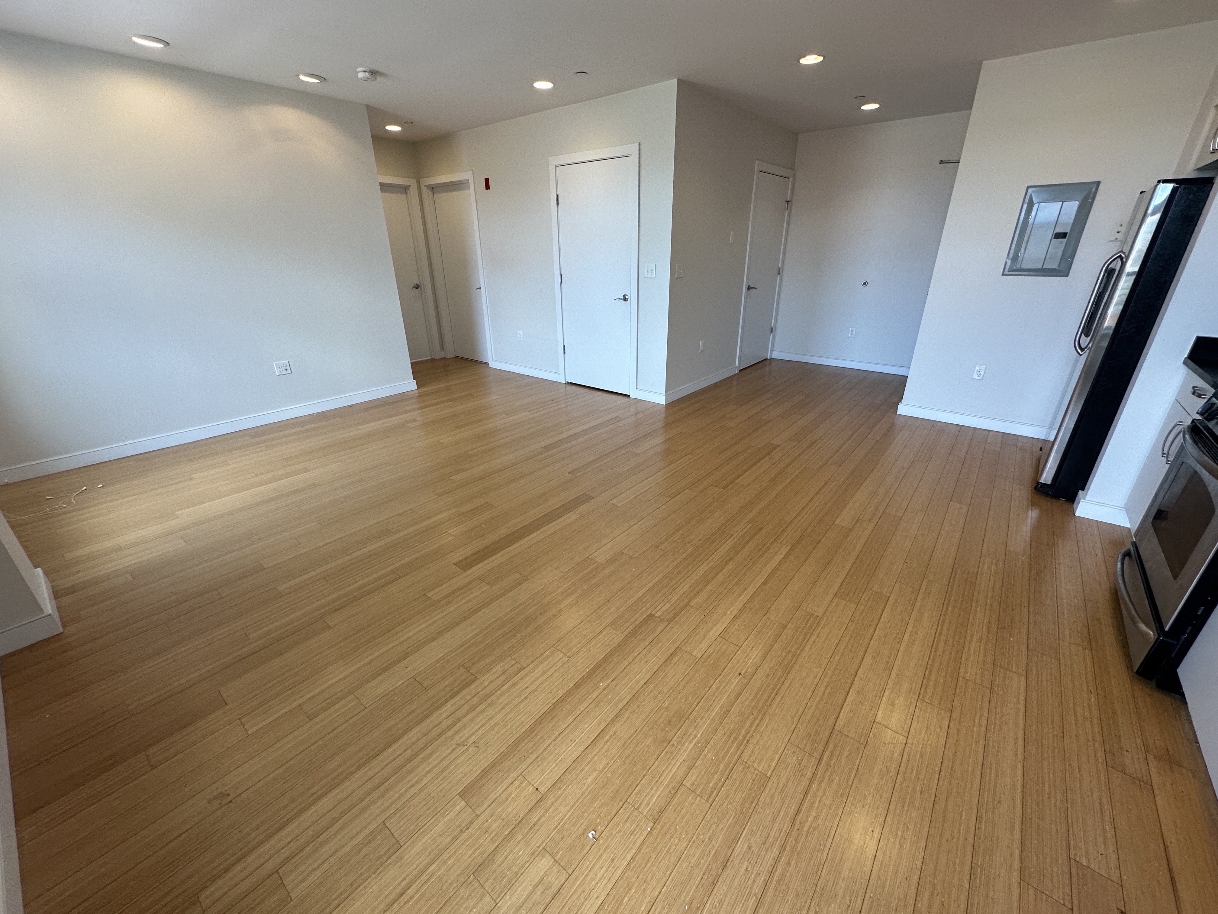 601 Albany St, South End