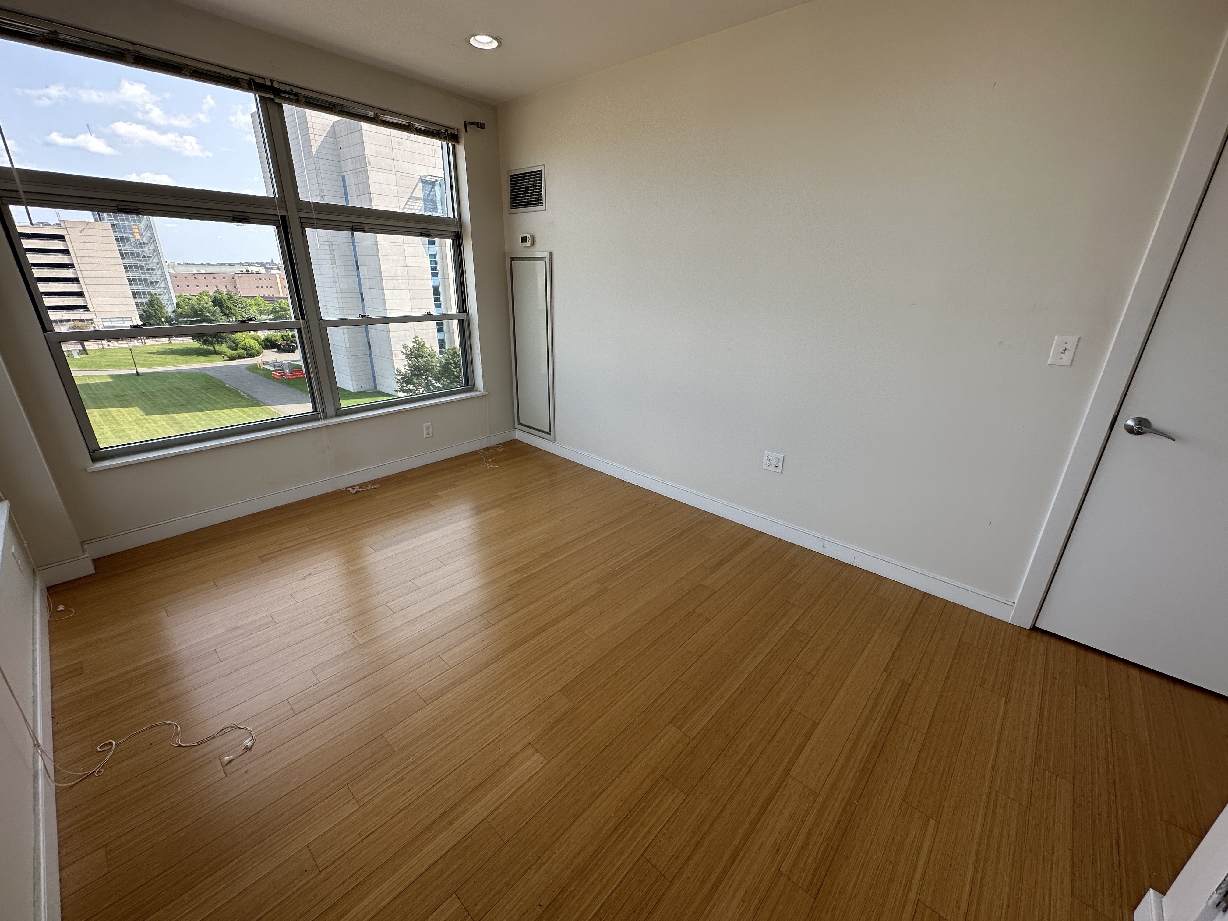 601 Albany St, South End