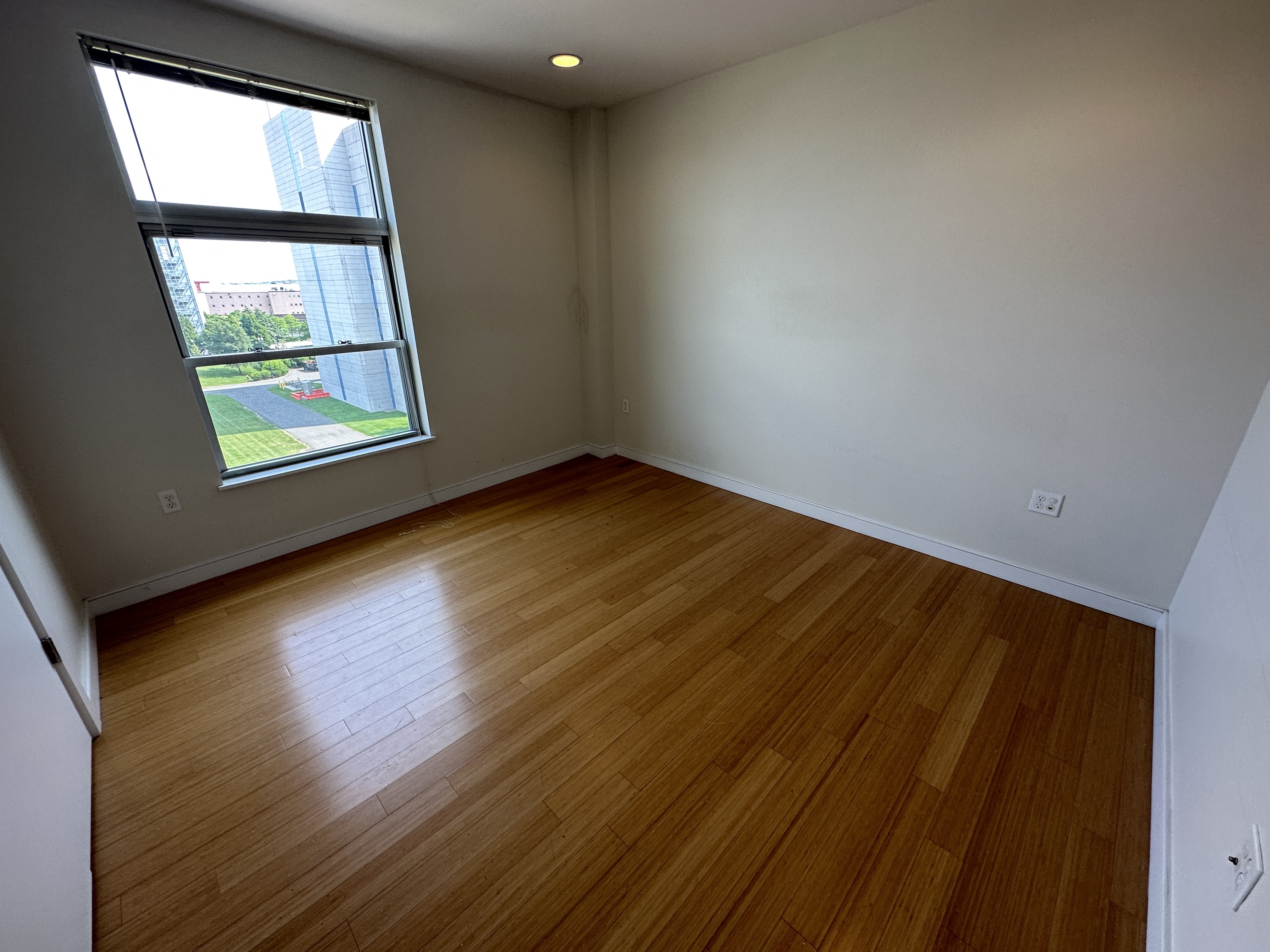 601 Albany St, South End