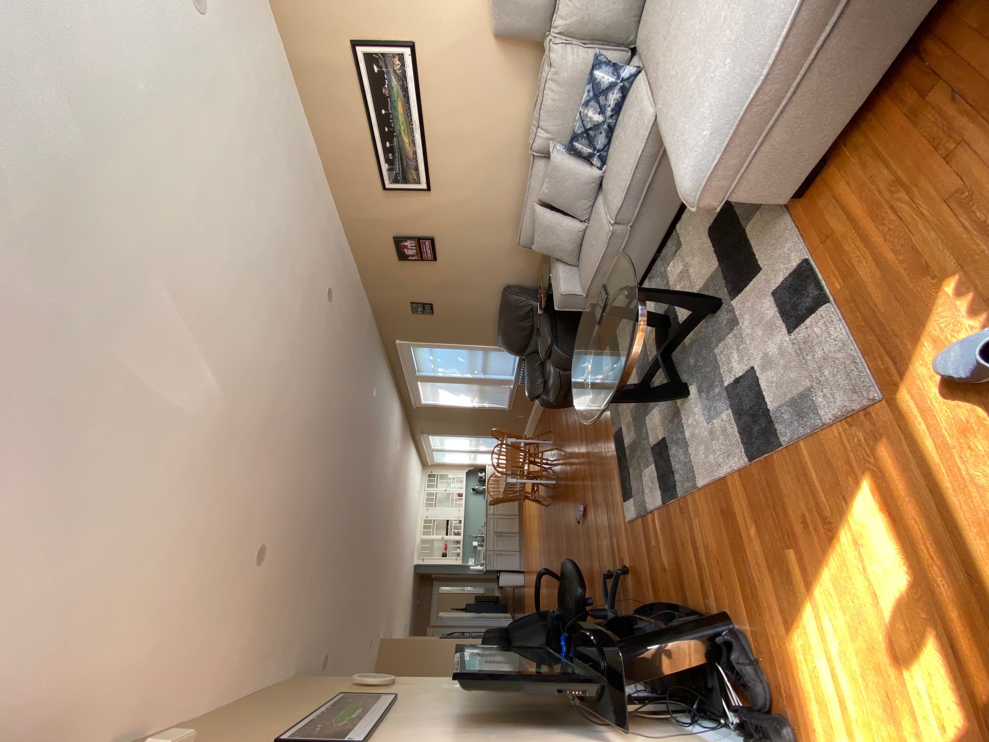 1 bed, 1 bath apartment for rent at 4577 Washington St Unit 3L, Roslindale — photo 2 of 14
