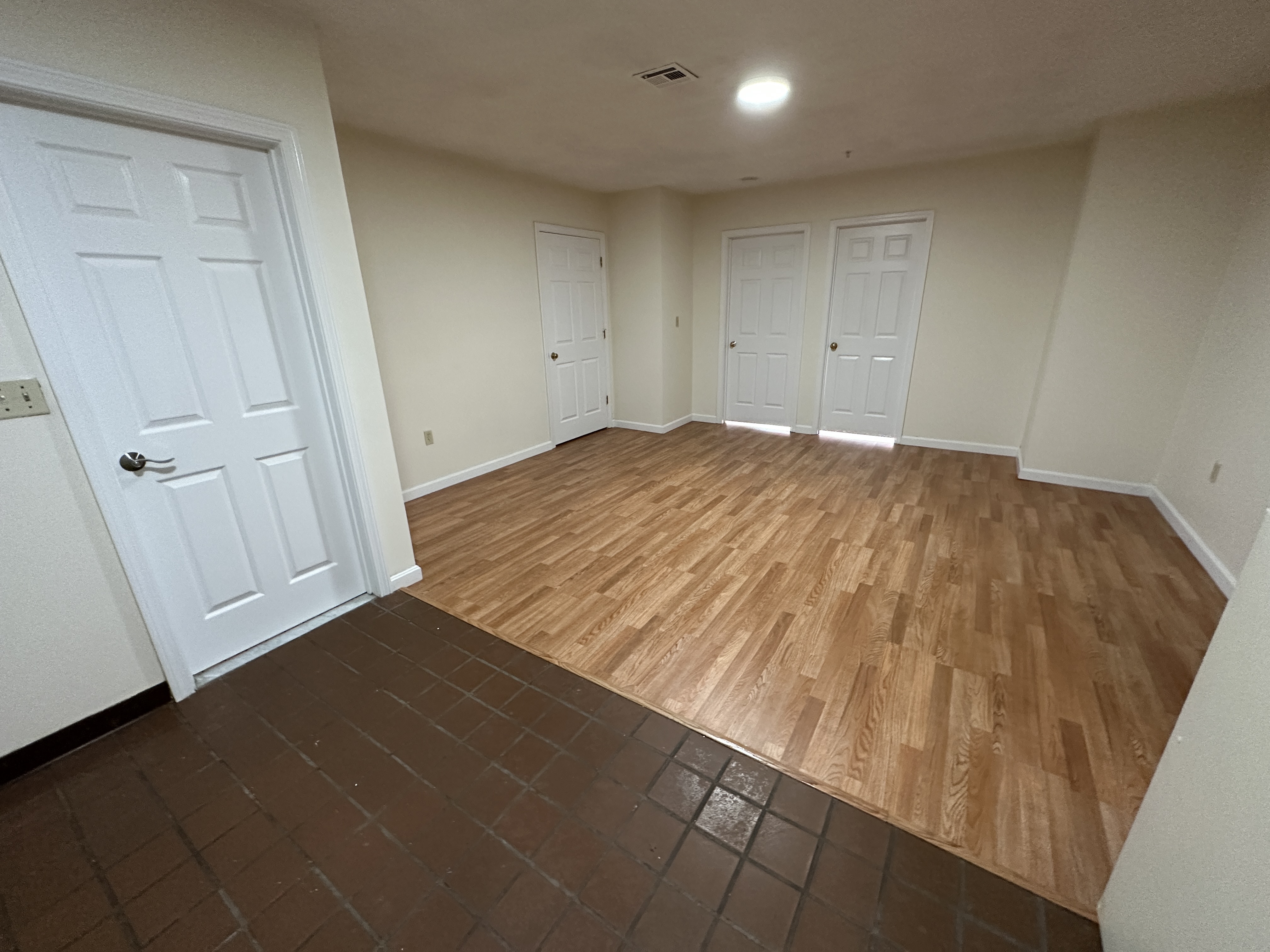 81 Essex St, Chinatown