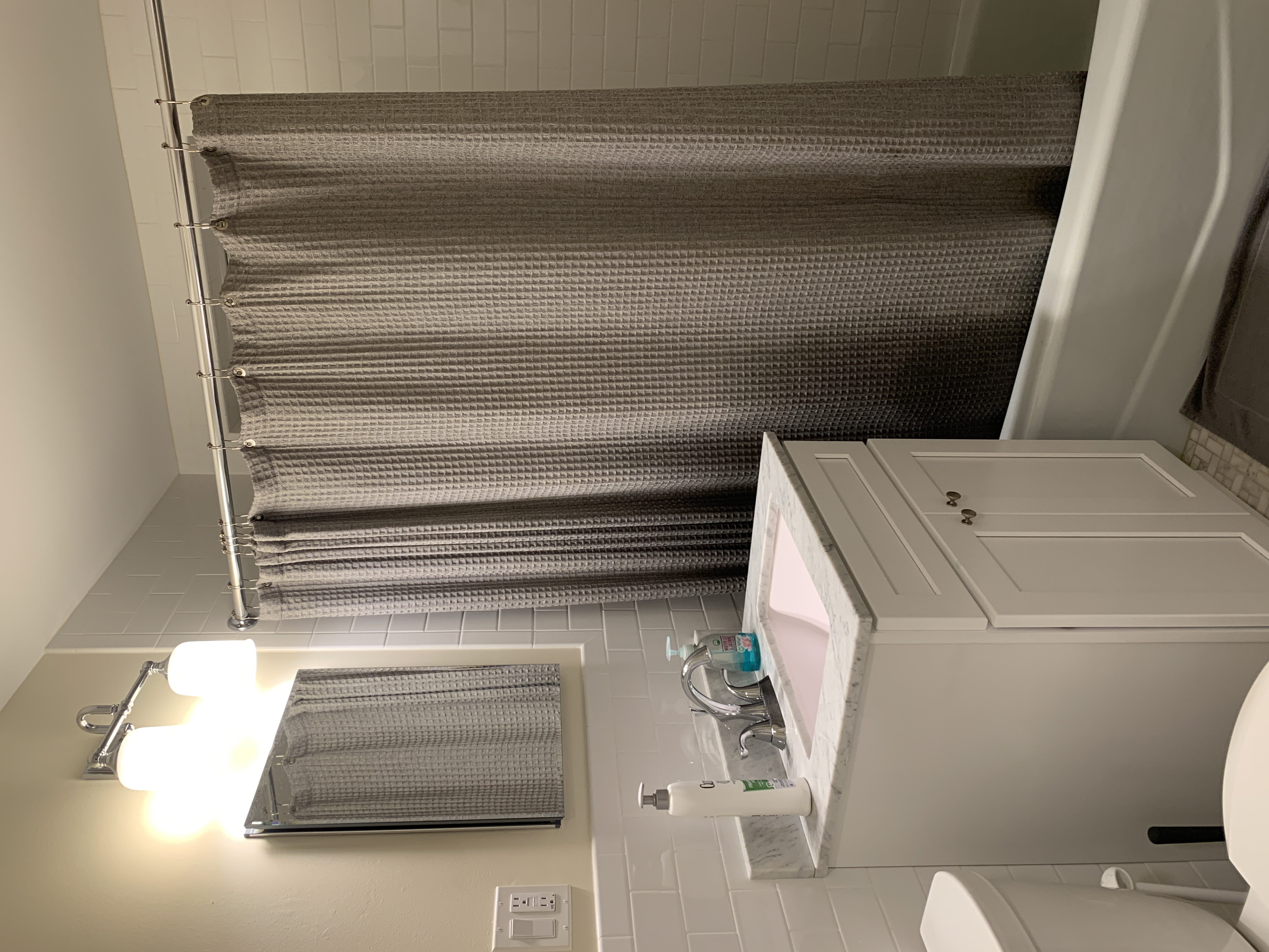 1 bed, 1 bath apartment for rent at 14 Hancock Unit 1, Beacon Hill — photo 8 of 10