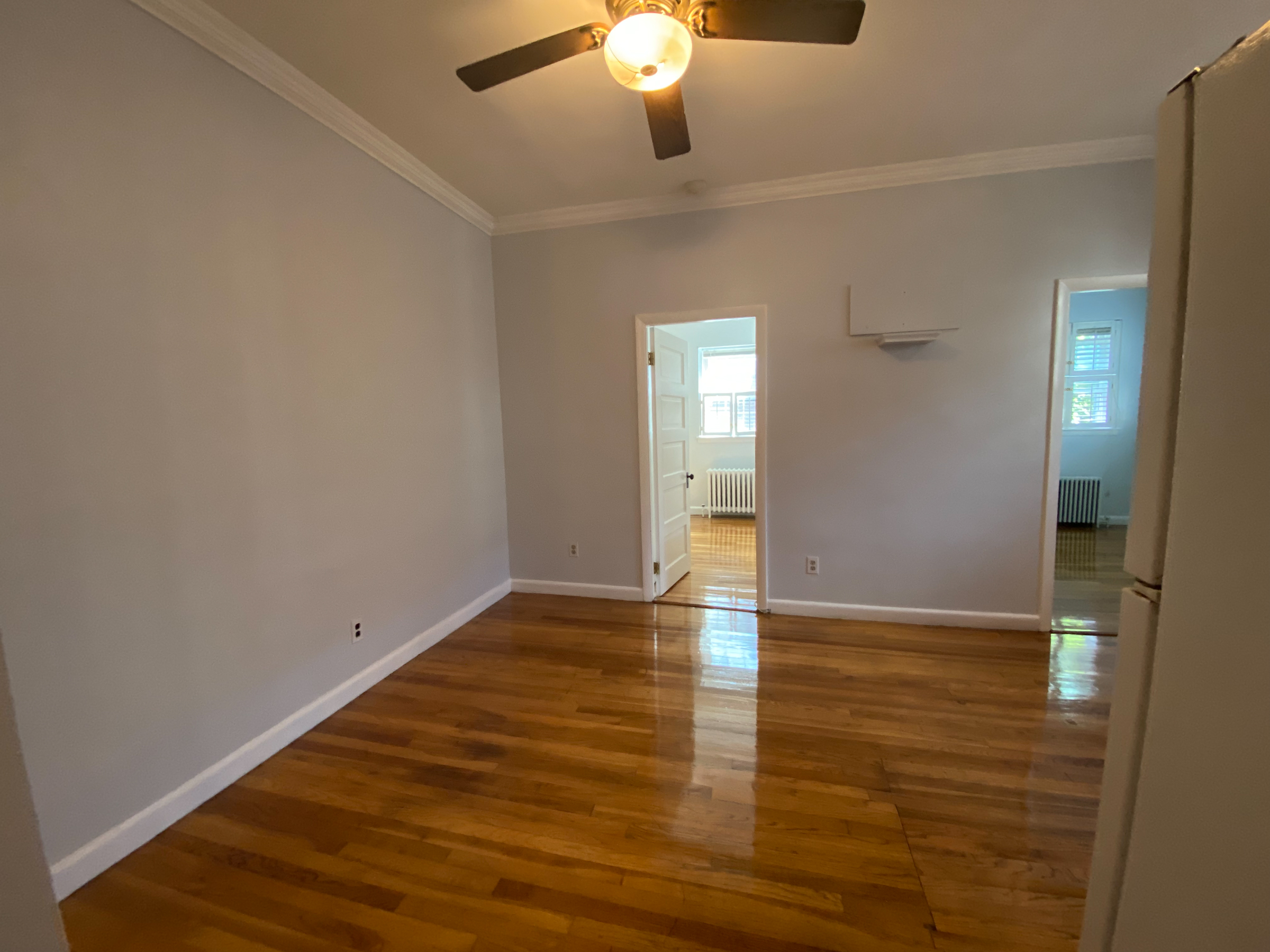 2 bed, 1 bath apartment for rent at 78 Phillips St Unit 6, Beacon Hill — photo 3 of 8
