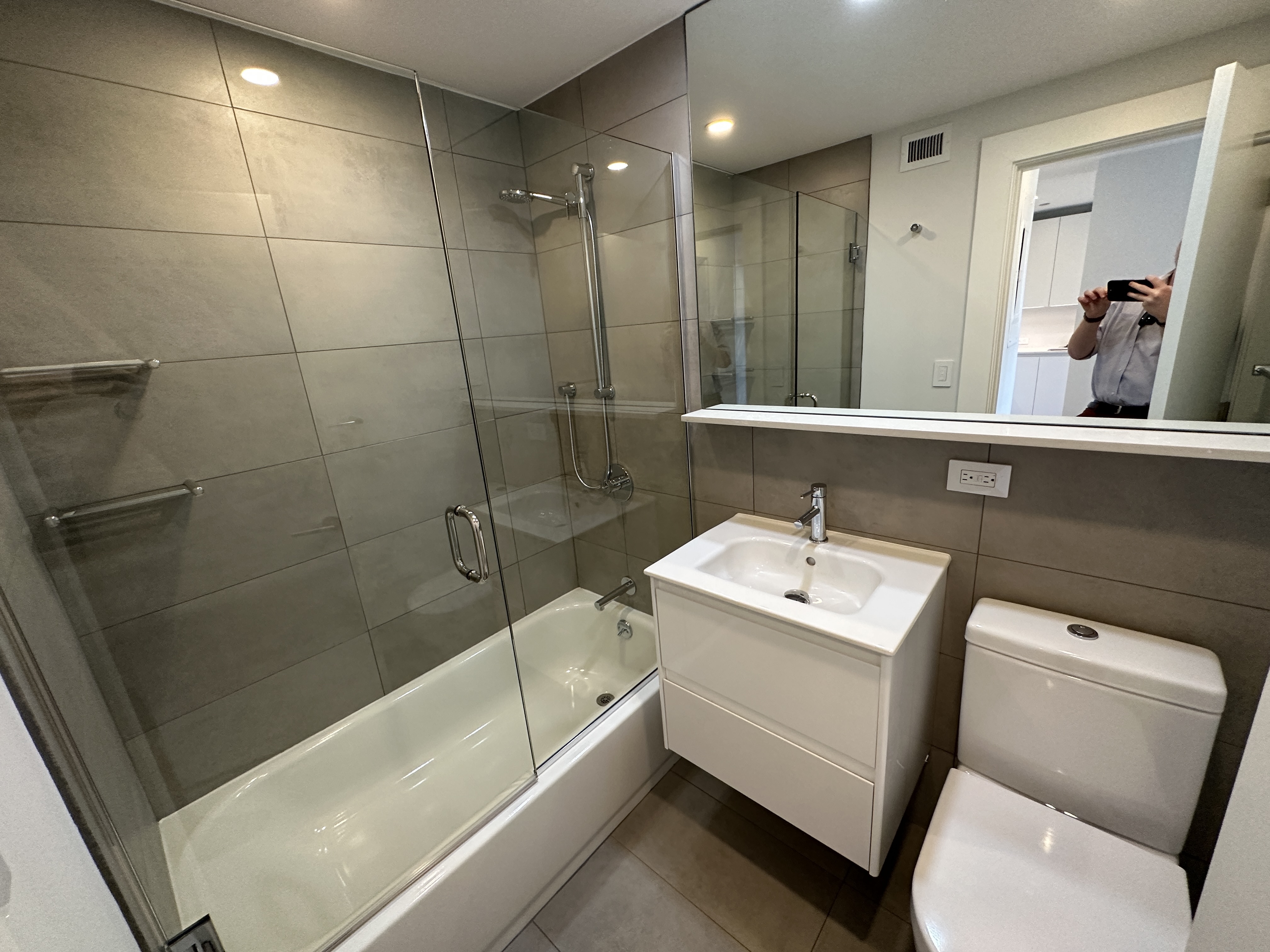1 bed, 1 bath apartment for rent at 1410 Columbia Rd Unit 8A-CF, South Boston — photo 13 of 37